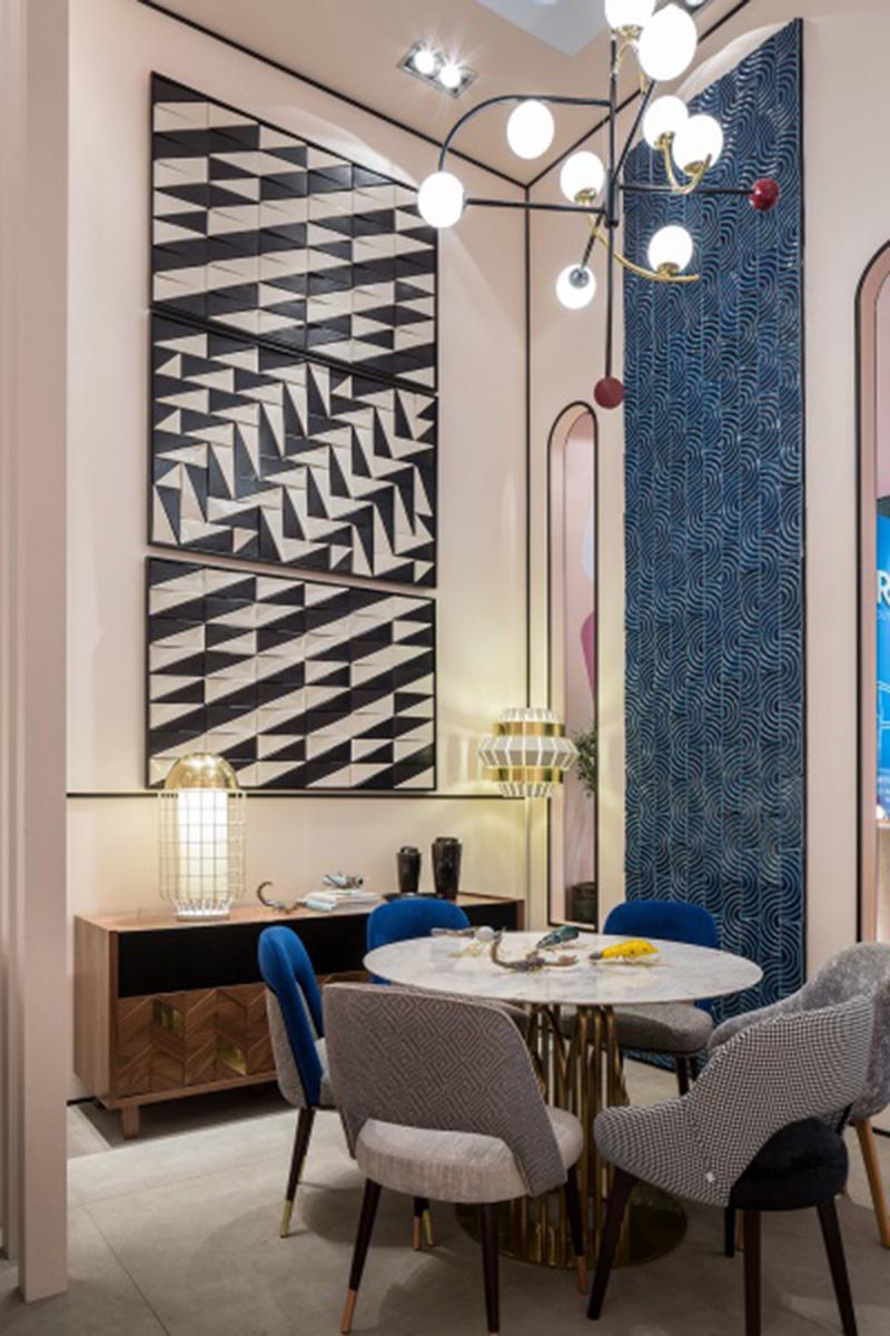 Portugais Table de repas Bara en métal laqué 120Ø en vente