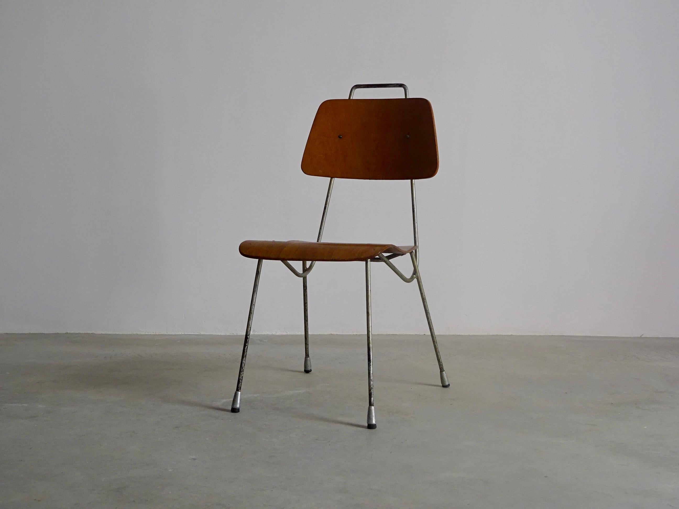 Mid-Century Modern Dinning Chair Designed by Antoni De Moragas 'Grup R', 1950s For Sale