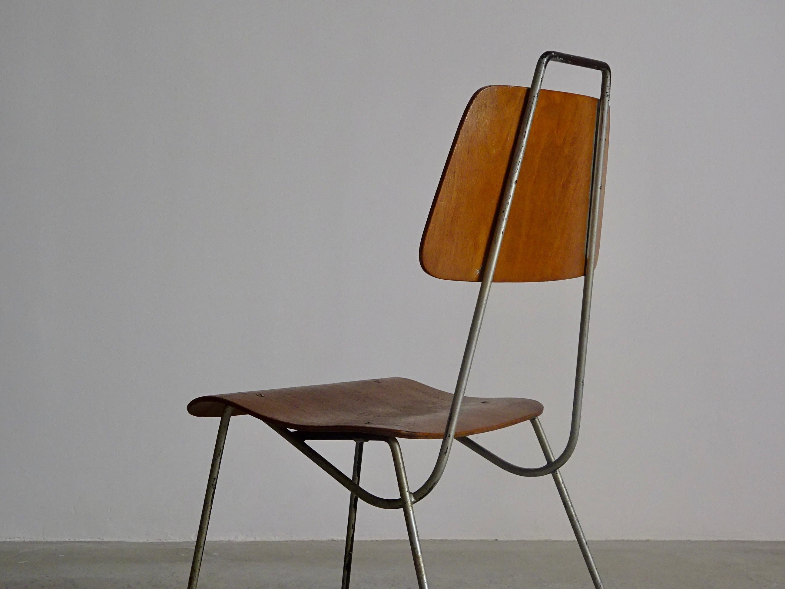 Dinning Chair Designed by Antoni De Moragas 'Grup R', 1950s In Good Condition For Sale In Barcelona, ES