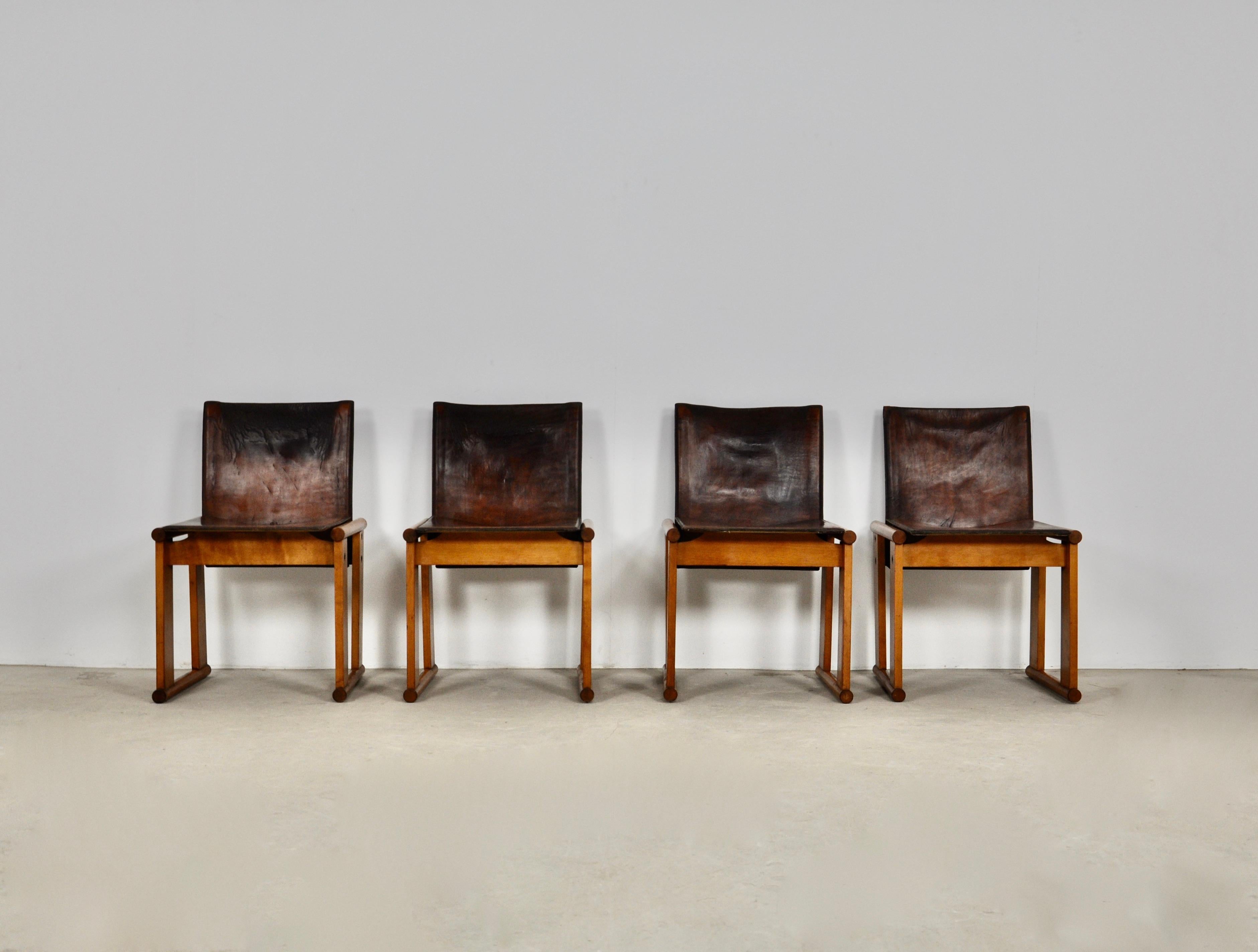 Dinning Chairs by Afra & Tobia Scarpa, 1970s In Good Condition In Lasne, BE
