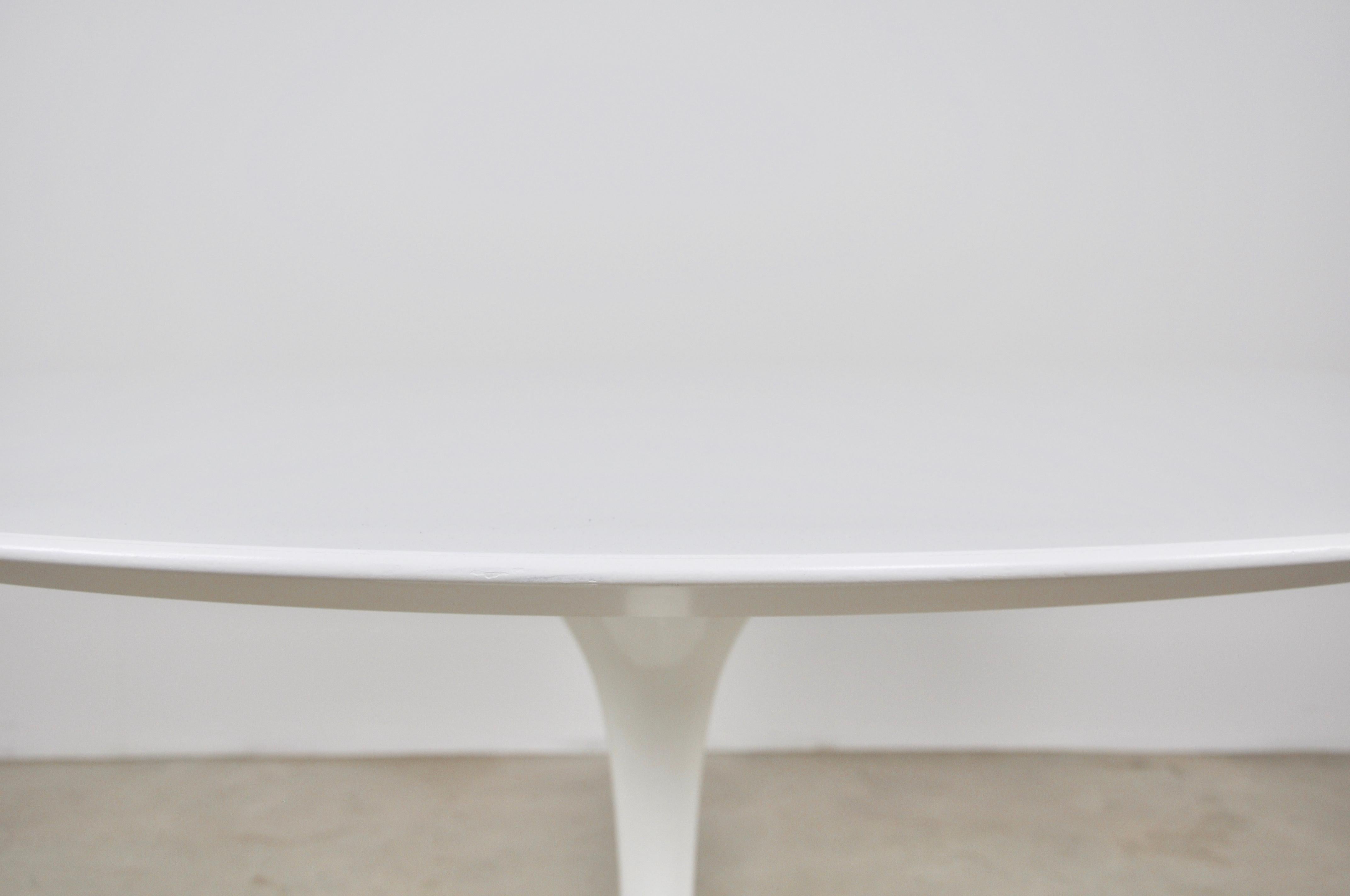 Dinning Table by Eero Saarinen for Knoll International, 1965 In Good Condition In Lasne, BE