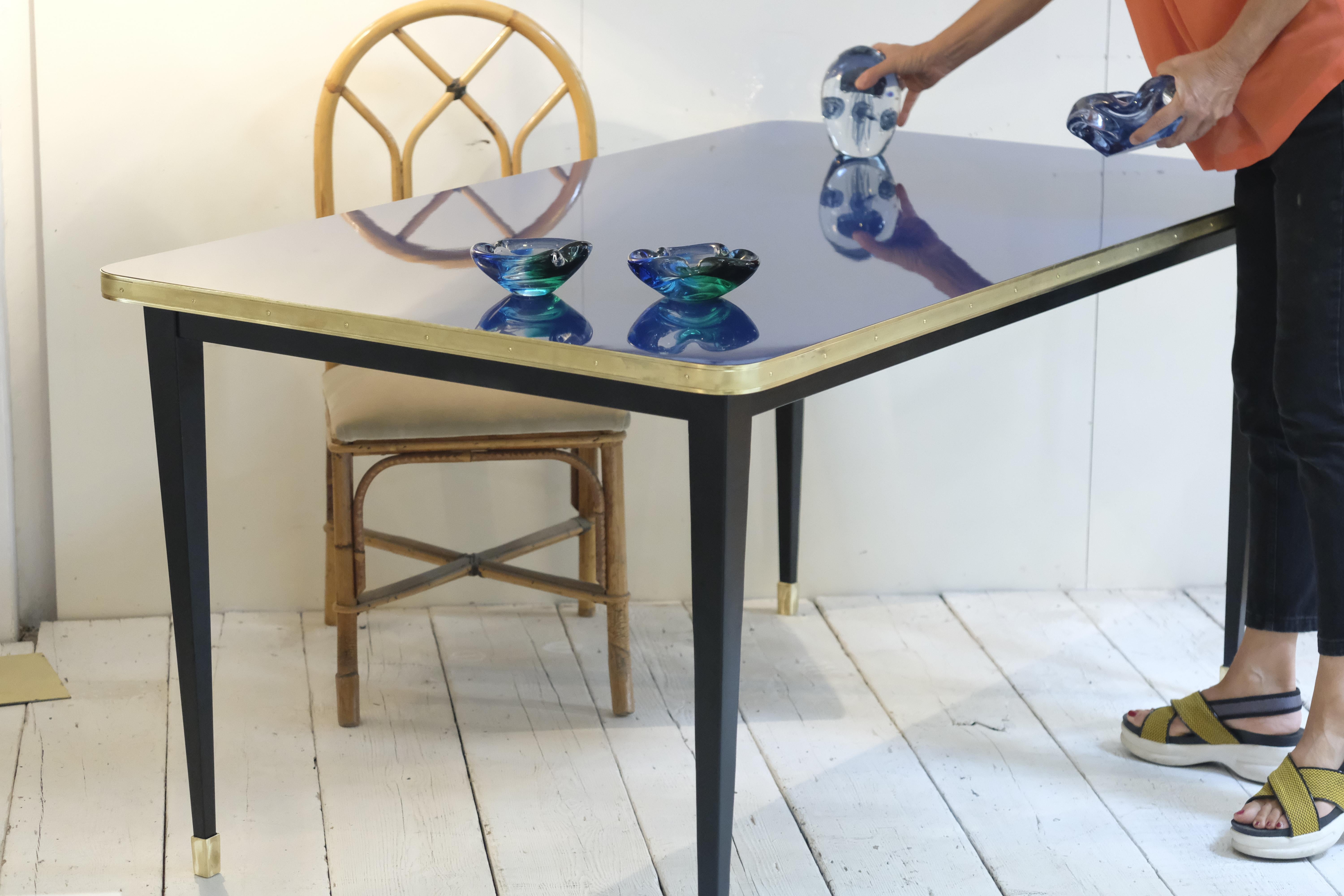 Dinning Table, High Gloss Laminate, Brass, Conic Legs, Navy Night Sea - XL For Sale 9