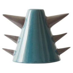 Candeliere scultoreo in gres Dino Blue, design contemporaneo