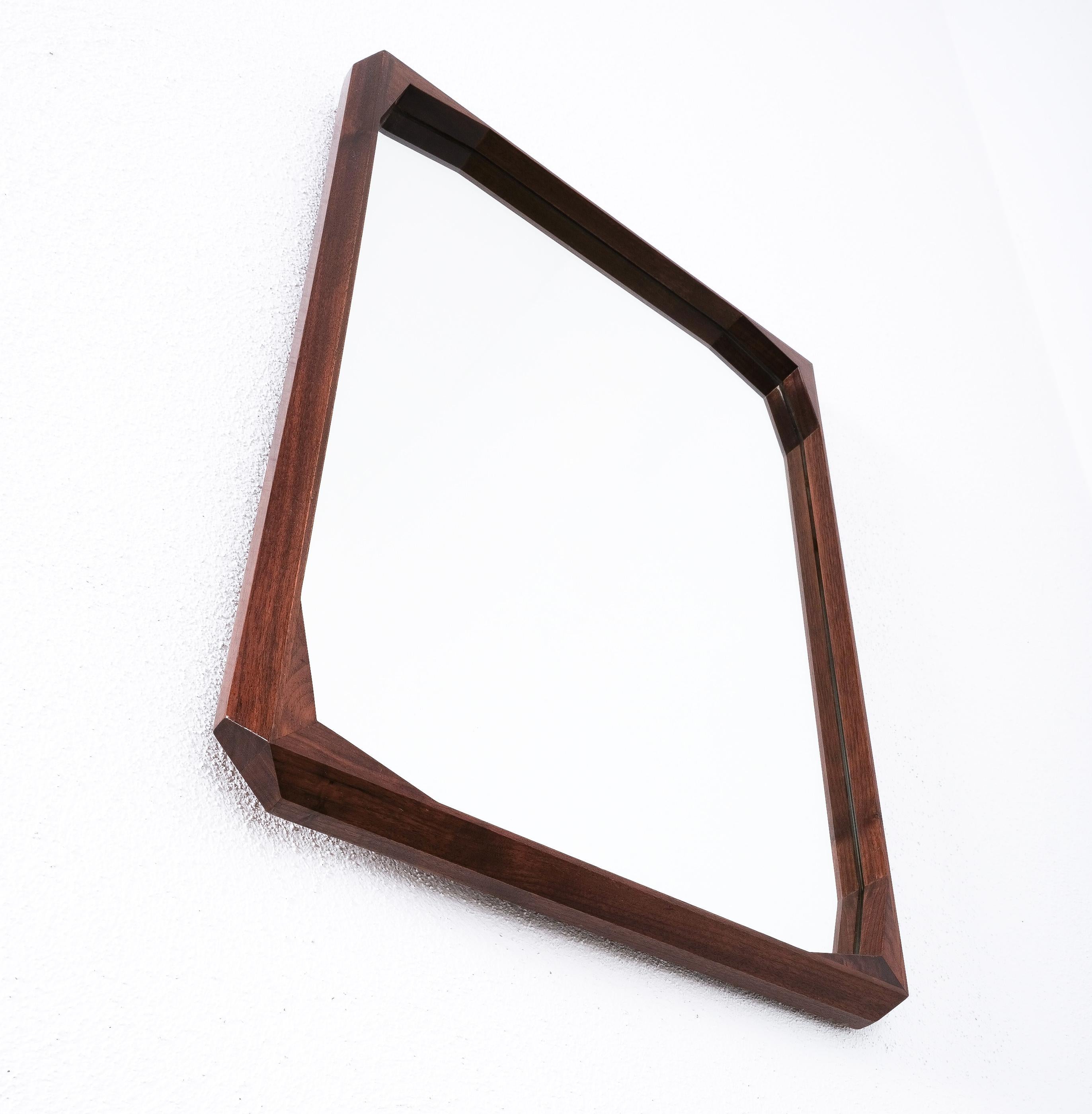 Dino Cavalli Walnut Mirror, Mid-Century Modern, Italy In Good Condition For Sale In Vienna, AT