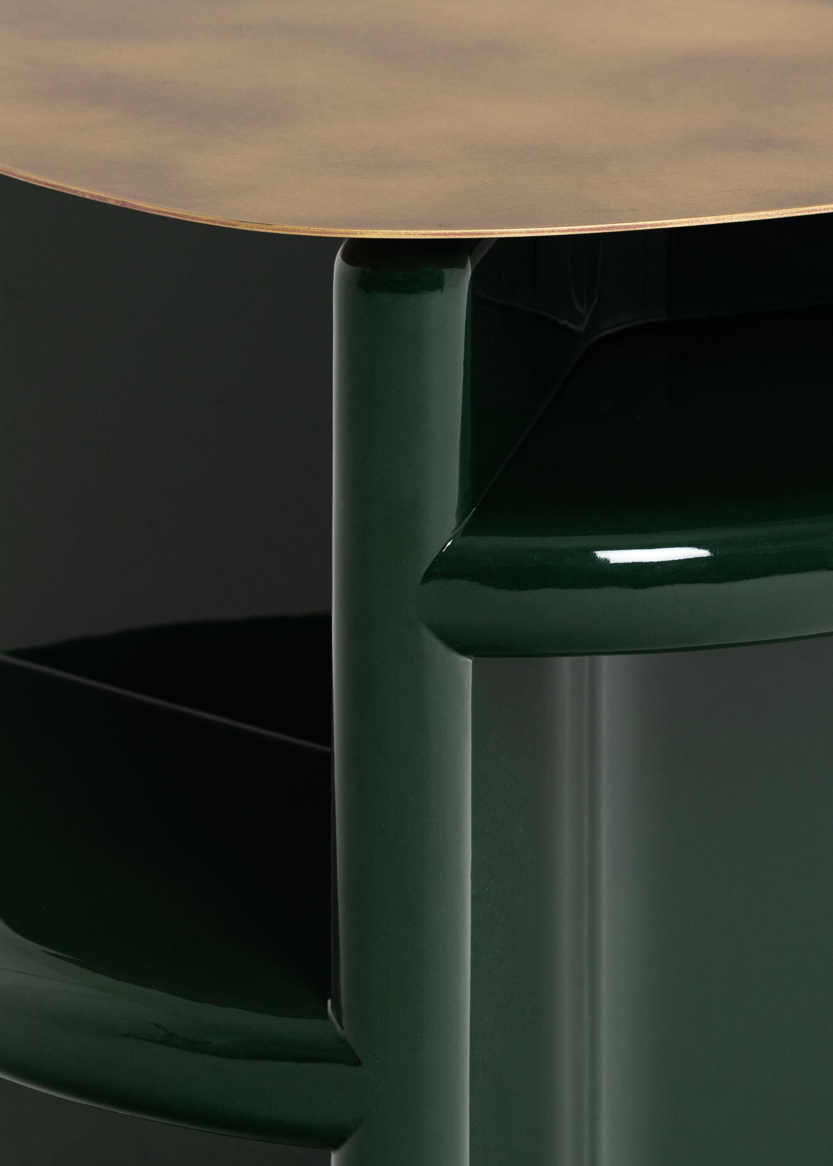 Table Dino en béton et laiton oxydé par Matteo Cibic Excellent état - En vente à Milano, Lombardia