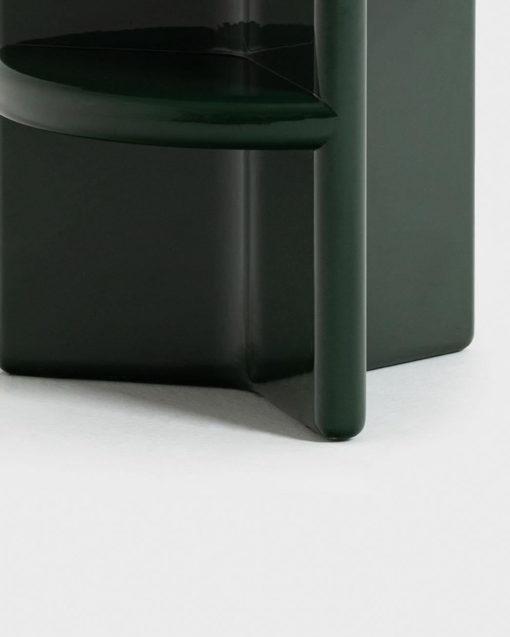 XXIe siècle et contemporain Table Dino en béton et laiton oxydé par Matteo Cibic en vente