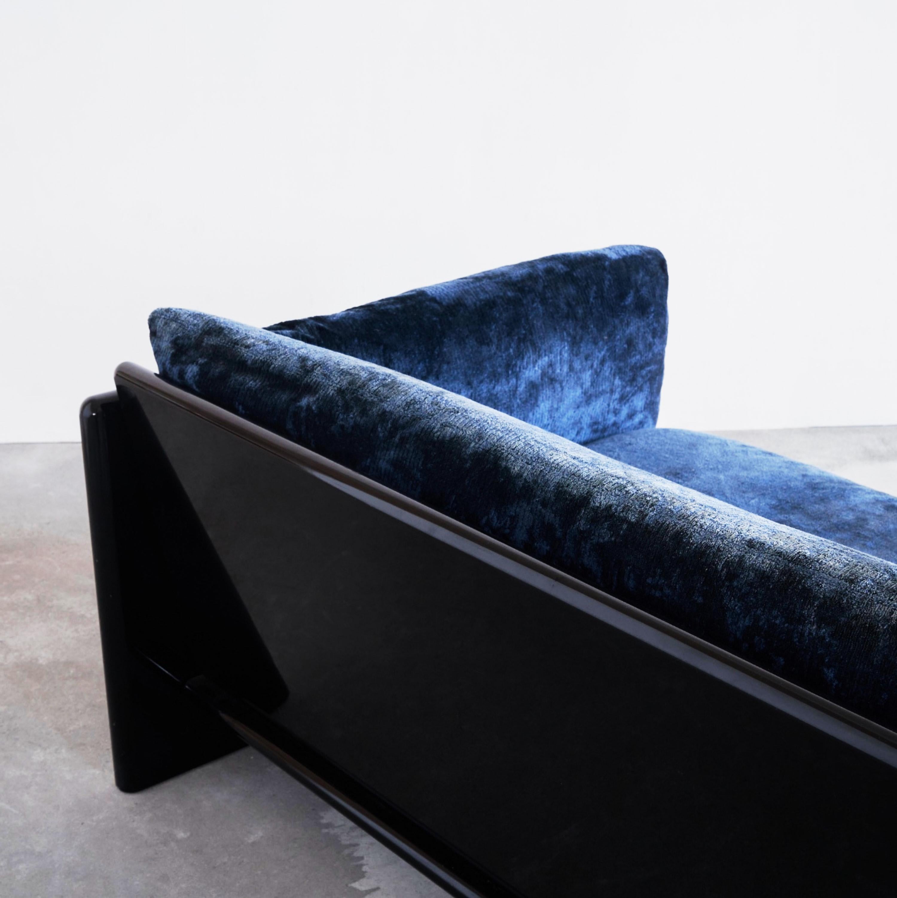 Fabric Dino Gavina 'Simone' Sofa in Blue Velvet for Studio Simon, 1971