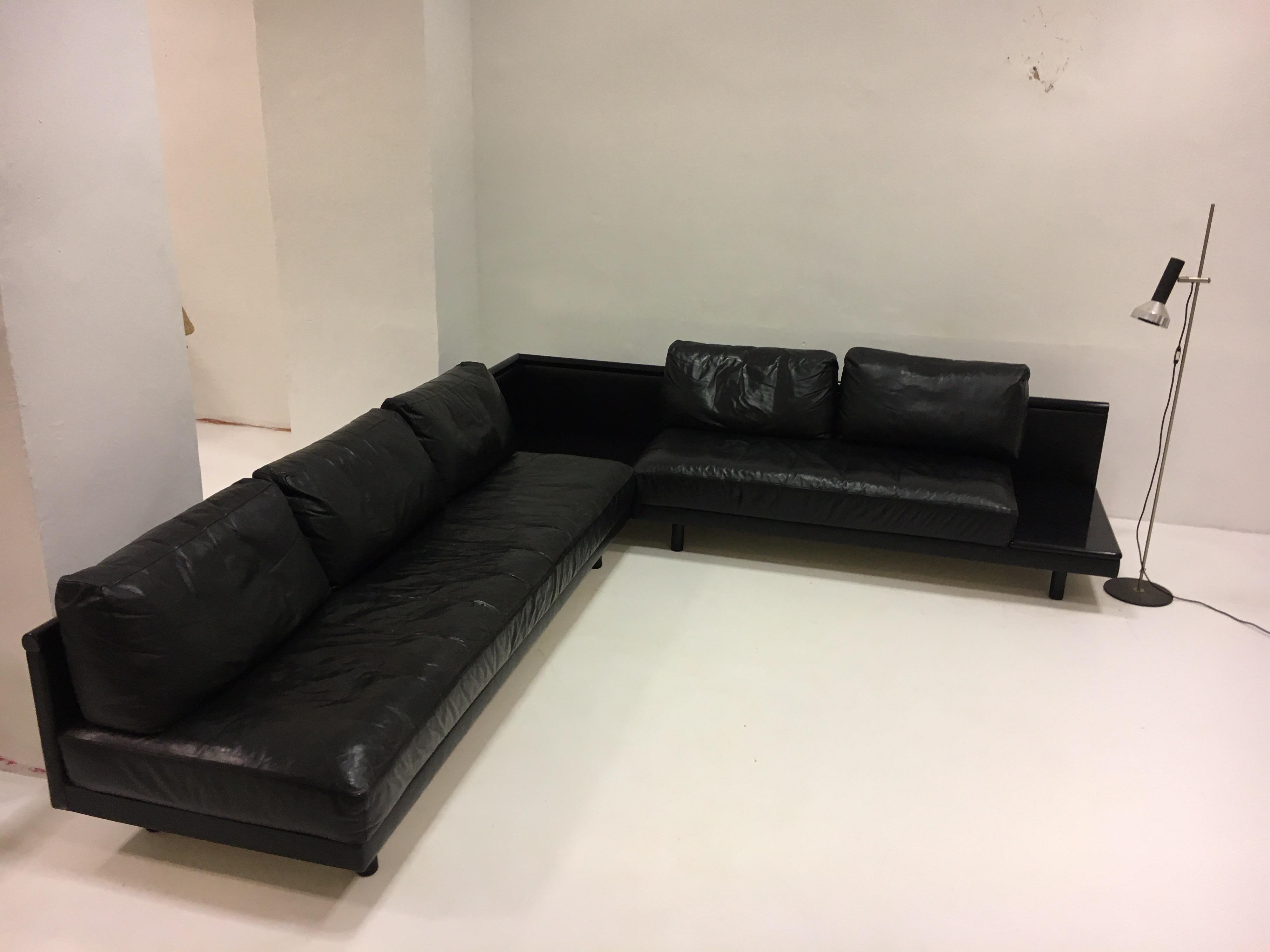 Dino Gavina Sofa Suite Black Leather Sectional, Living Room Suite, Italy, 1960 For Sale 3