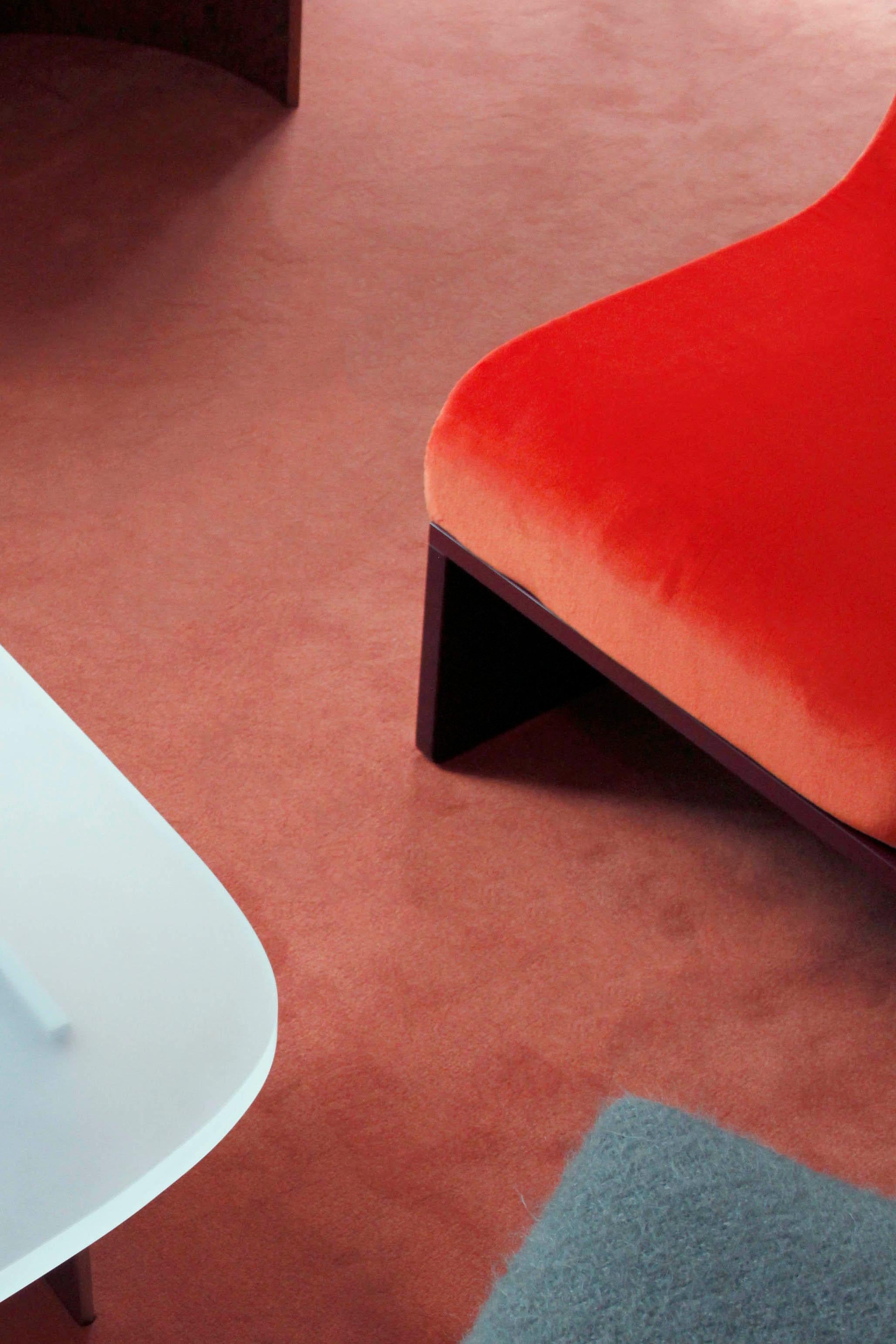 Dino  Lounge Armchair in Coral Velvet Upholstery In New Condition For Sale In Concordia Sagittaria, Veneto