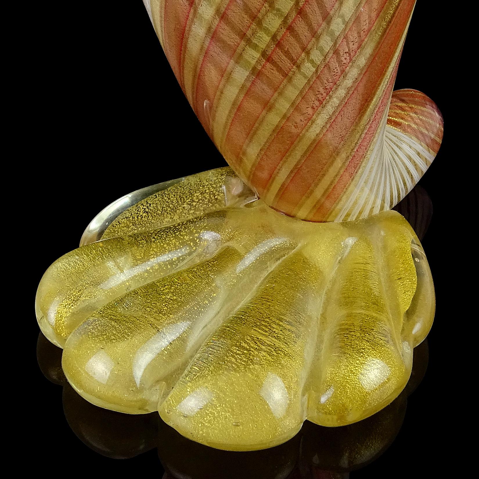 Vetro artistico Dino Martens Aureliano Toso Murano Vaso di fiori in vetro artistico italiano a chiazze d'oro in vendita