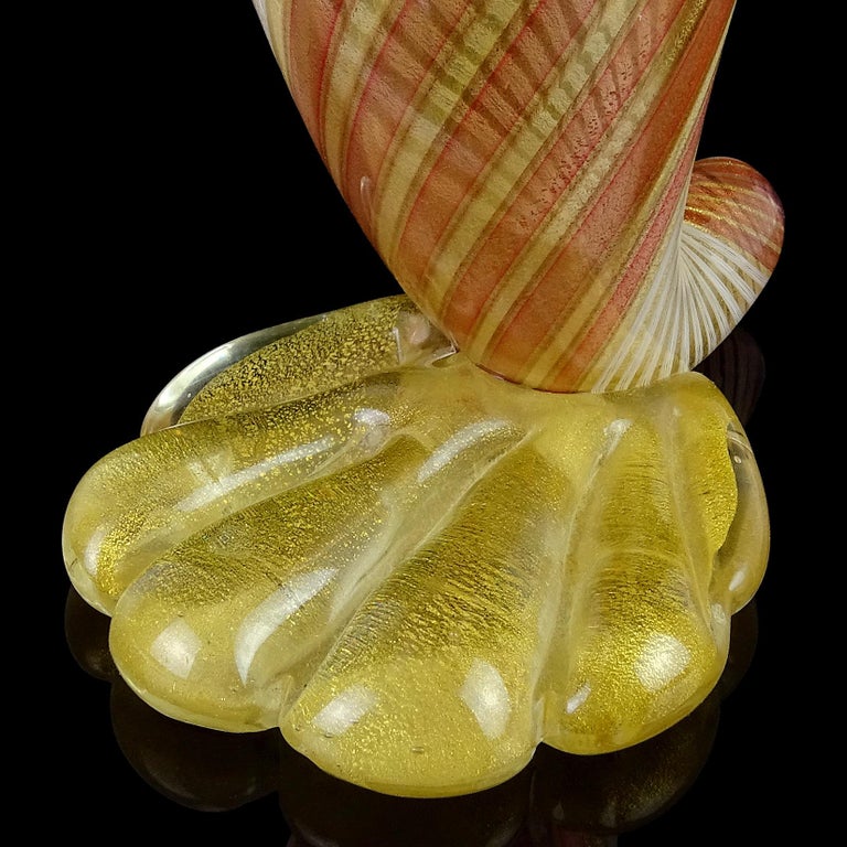 Dino Martens Aureliano Toso Murano Gold Flecks Italian Art Glass Flower Vase For Sale 2