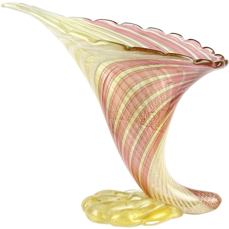 Dino Martens Aureliano Toso Murano Gold Flecks Italian Art Glass Flower Vase For Sale