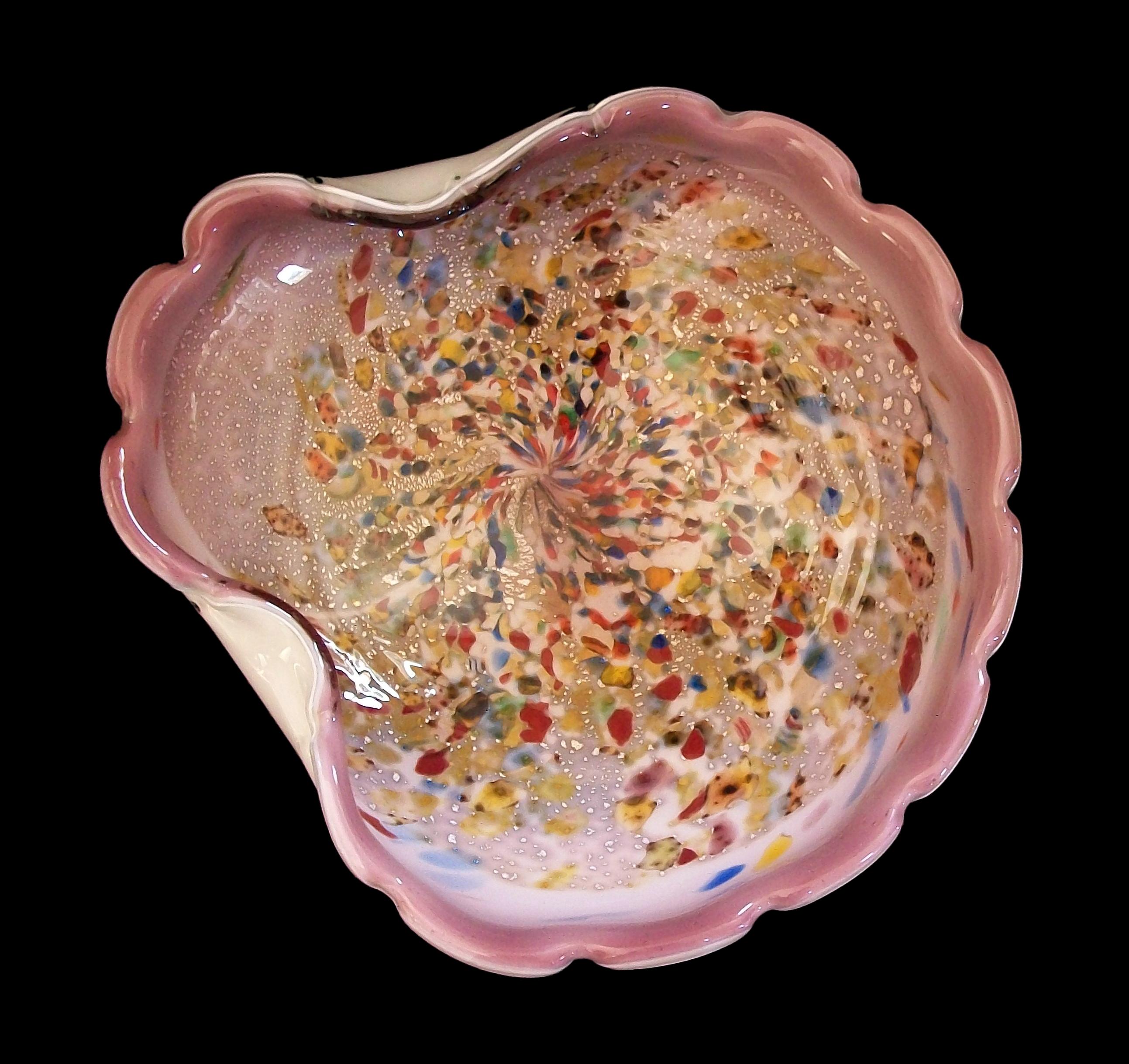 italien Bol  Confetti Glass  de Murano par DINO MARTENS - AVEM - Italie - Milieu du XXe sicle en vente