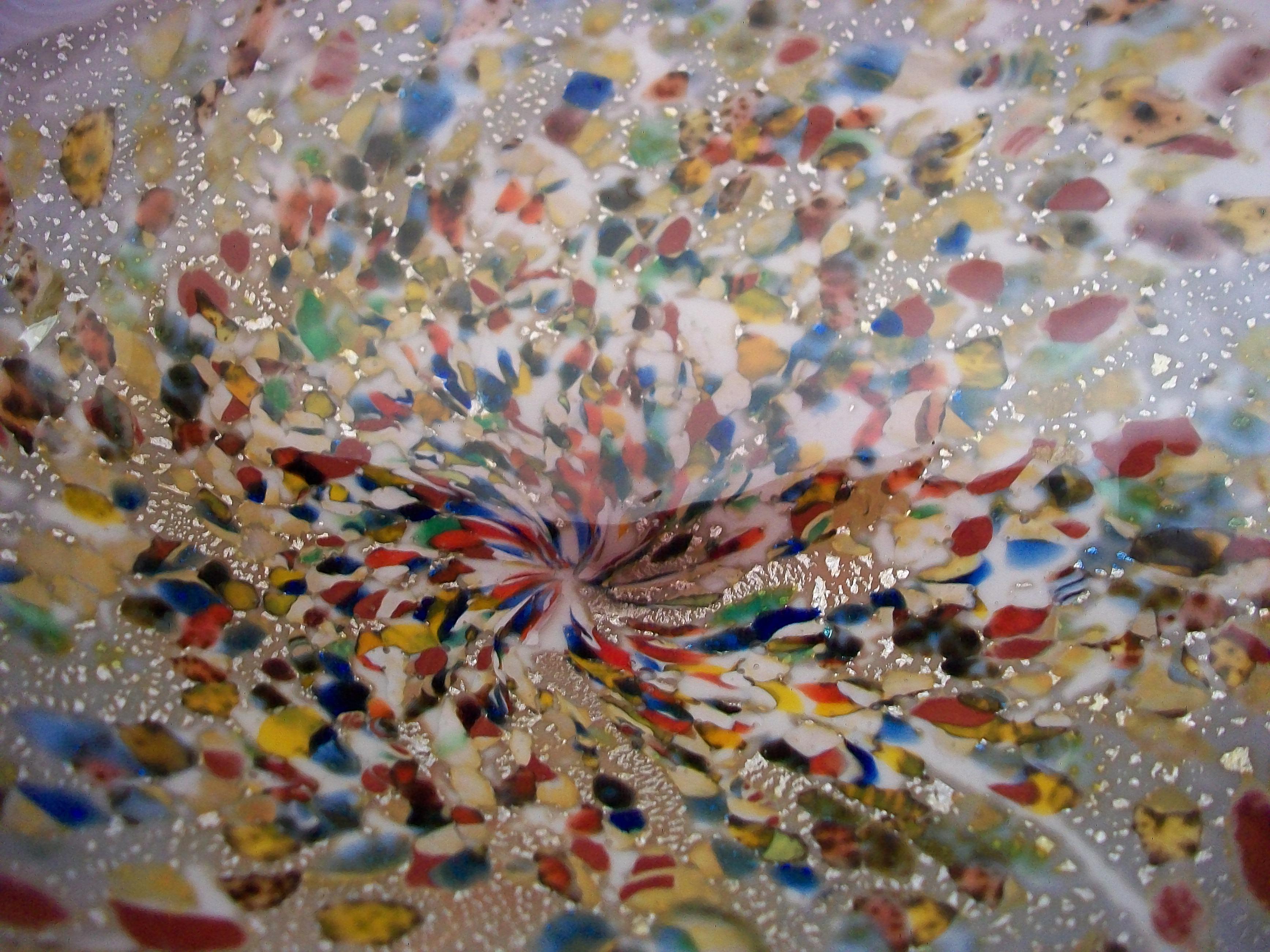 DINO MARTENS  AVEM  Schale Confetti aus Muranoglas  Italien  Mitte des 20. Jahrhunderts im Zustand „Gut“ im Angebot in Chatham, ON