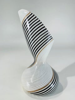 Dino Martens for Aureliano Toso circa 1950 black and white Murano glass.