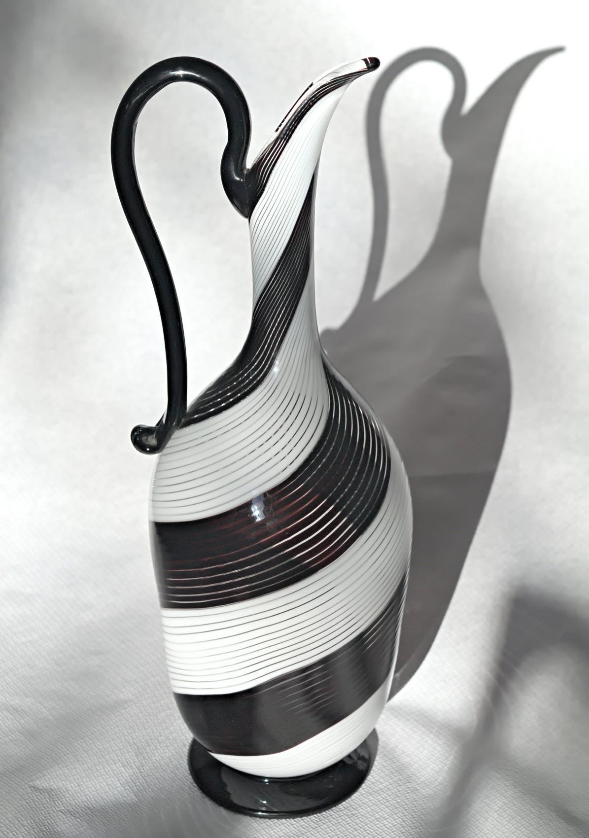 Dino Martens for Aureliano Toso, Pitcher, Twist Filigrana Black and White, 1950s 8