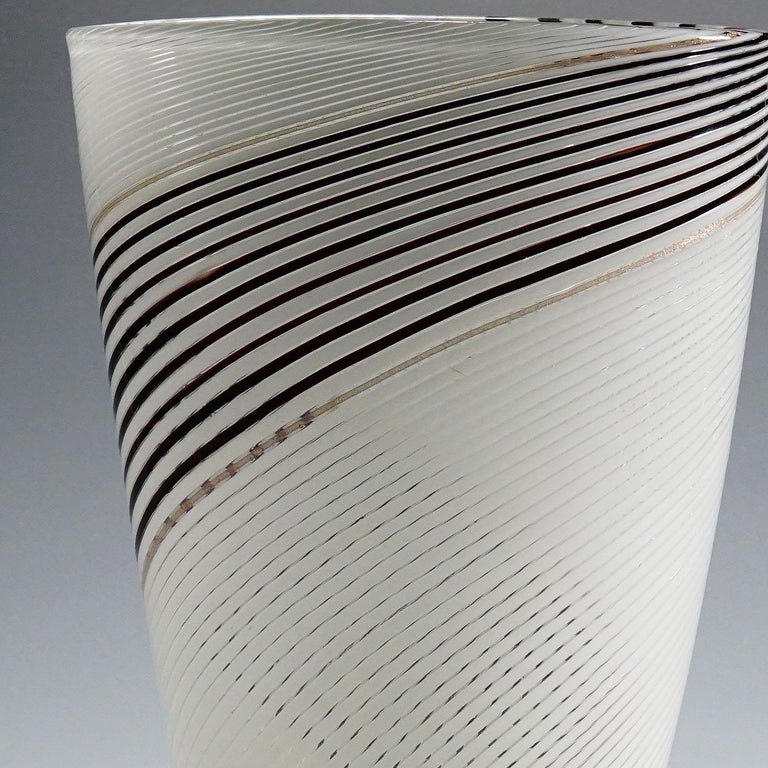 20th Century Dino Martens for Aureliano Toso Vase in Filigree Glass ca. 1950s For Sale