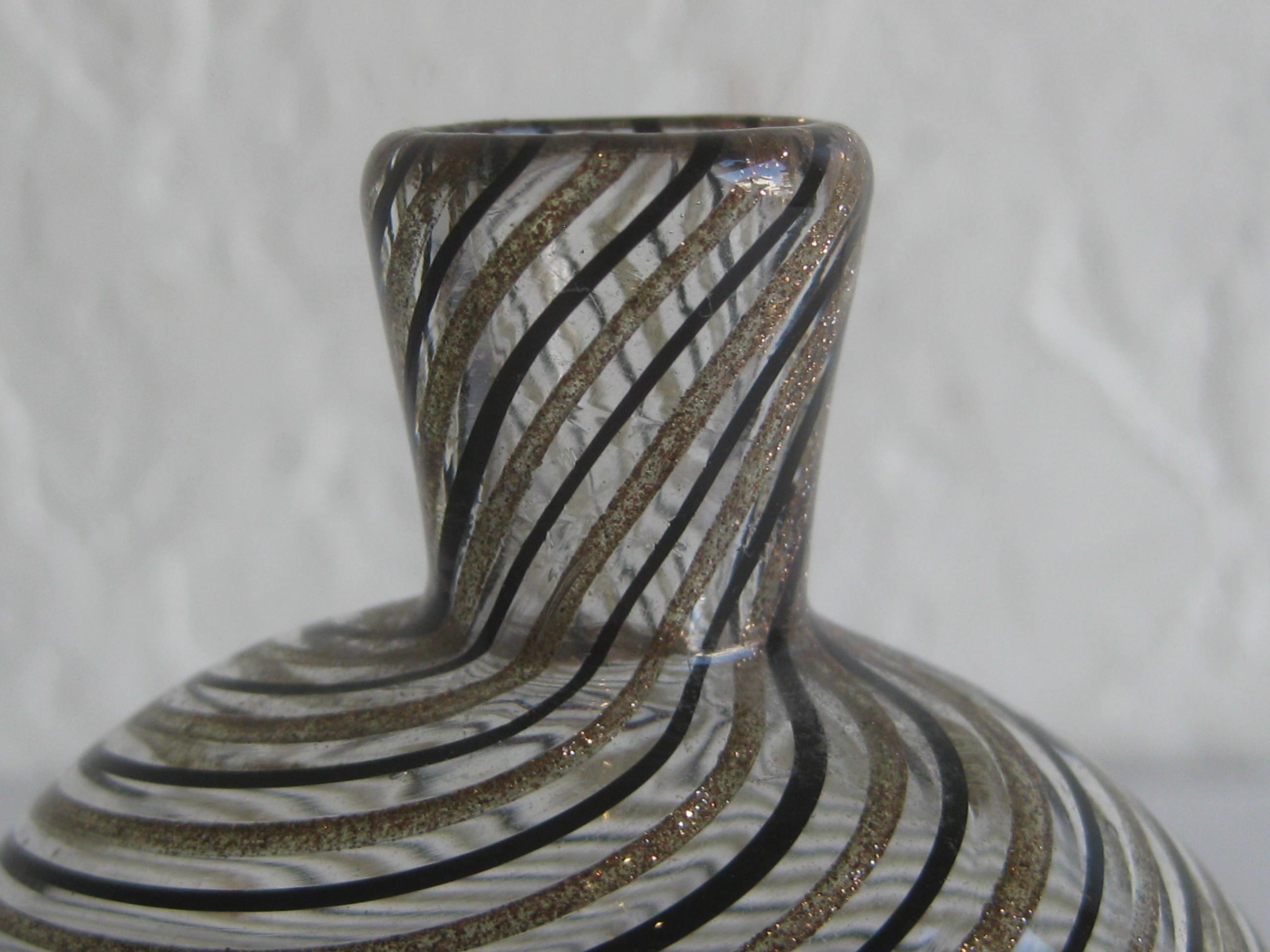 Dino Martens Mezza Filigrana Gold and Black Canes Murano Art Glass Vase, Italy 6