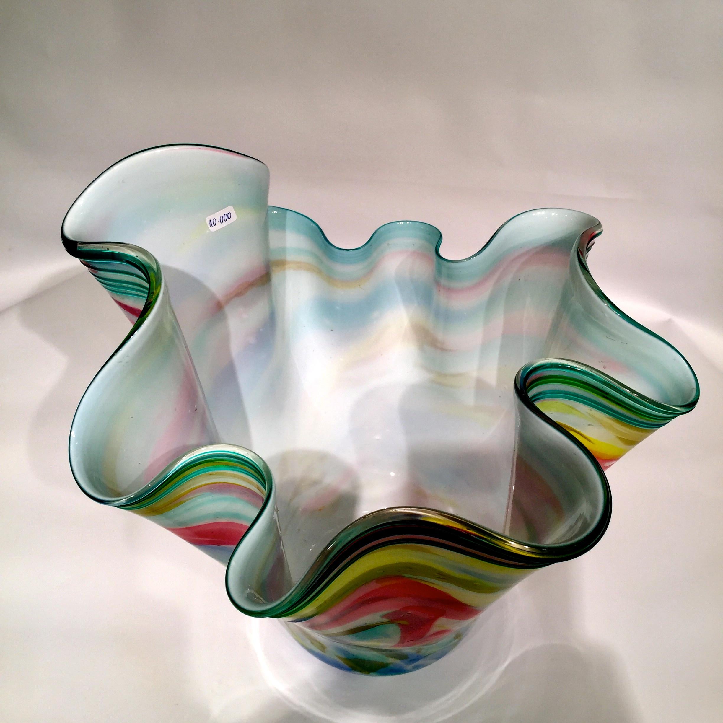 Dino Martens Murano Artistic Blown Glass Multi-Color Vase, circa 1950 In Excellent Condition For Sale In Rio de Janeiro, RJ