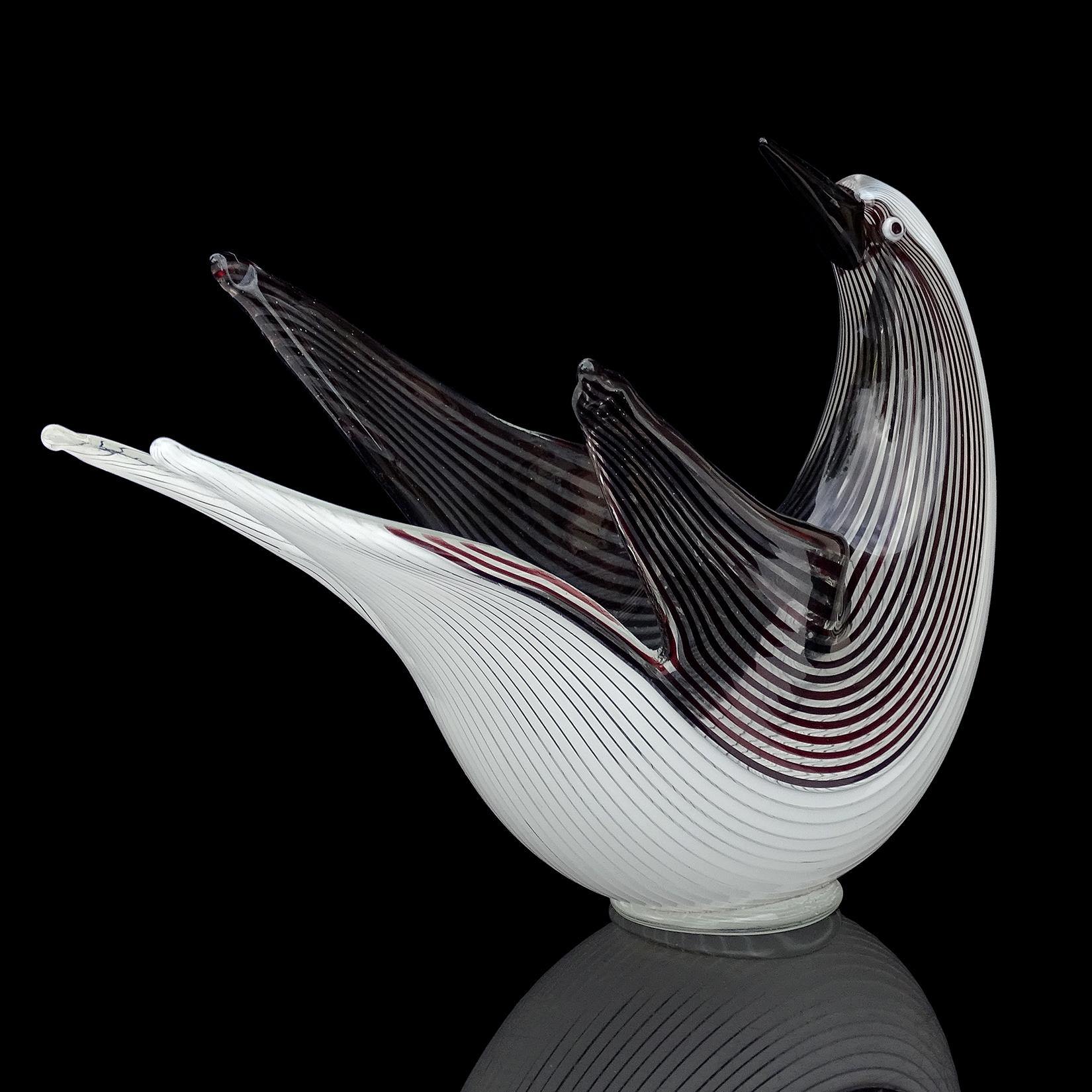 Hand-Crafted Dino Martens Murano Black White Ribbons Italian Art Glass Sculptural Bird Bowl