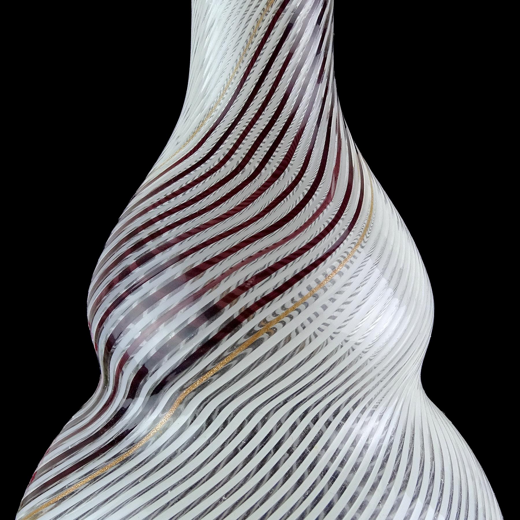 20th Century Dino Martens Murano Black White Swirl Ribbons Italian Art Glass Flower Vase For Sale