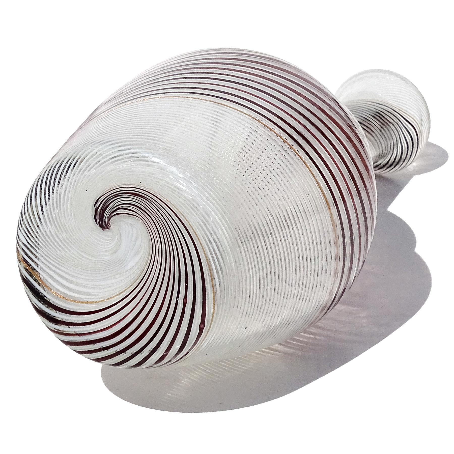 Dino Martens Murano Black White Swirl Ribbons Italian Art Glass Flower Vase For Sale 1