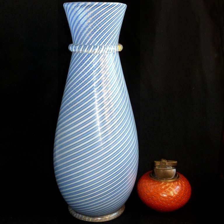 Mid-Century Modern Dino Martens Murano Blue White Ribbons Gold Flecks Italian Art Glass Flower Vase