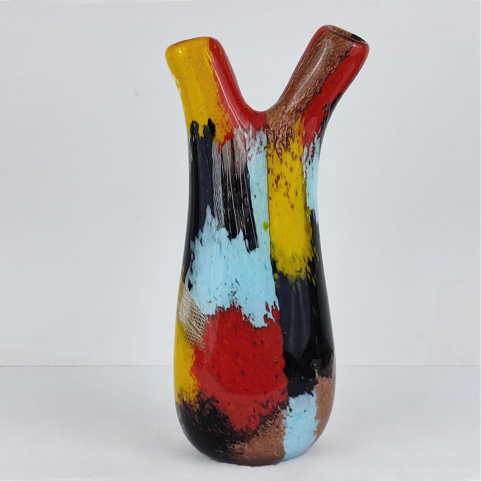 XX secolo Dino Martens Vaso a doppio collo in vetro artistico italiano Oriente multicromatico di Murano in vendita