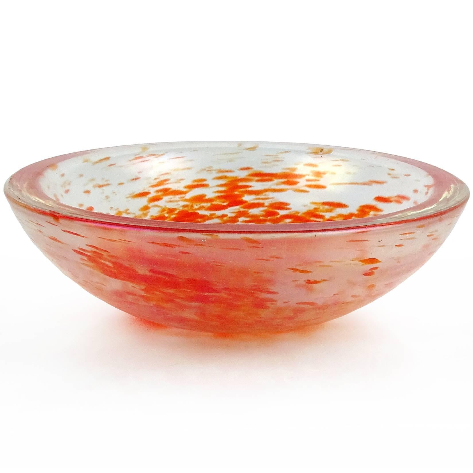 Beautiful round Murano handblown orange spots Italian art glass bowl. Documented to designer Dino Martens for Aureliano Toso, circa 1950s, in the 