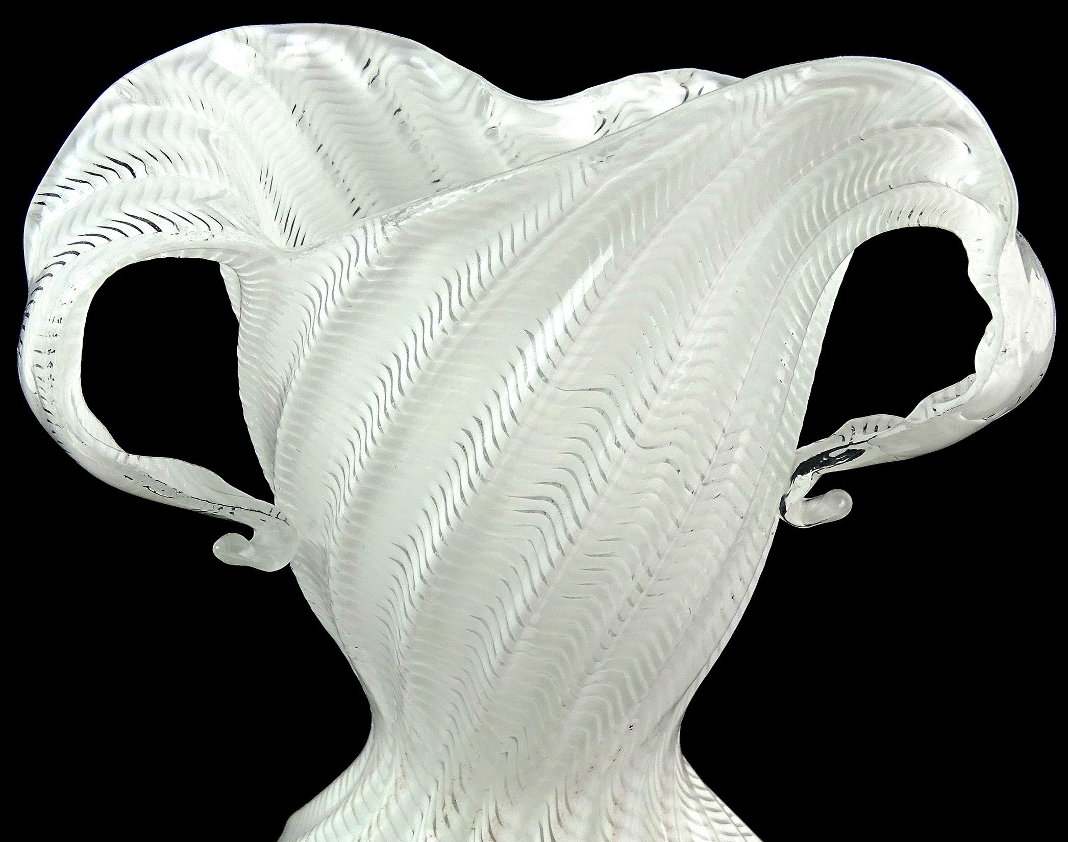 Dino Martens Murano White Ribbon Woman Body Dress Italian Art Glass Flower Vase For Sale 3