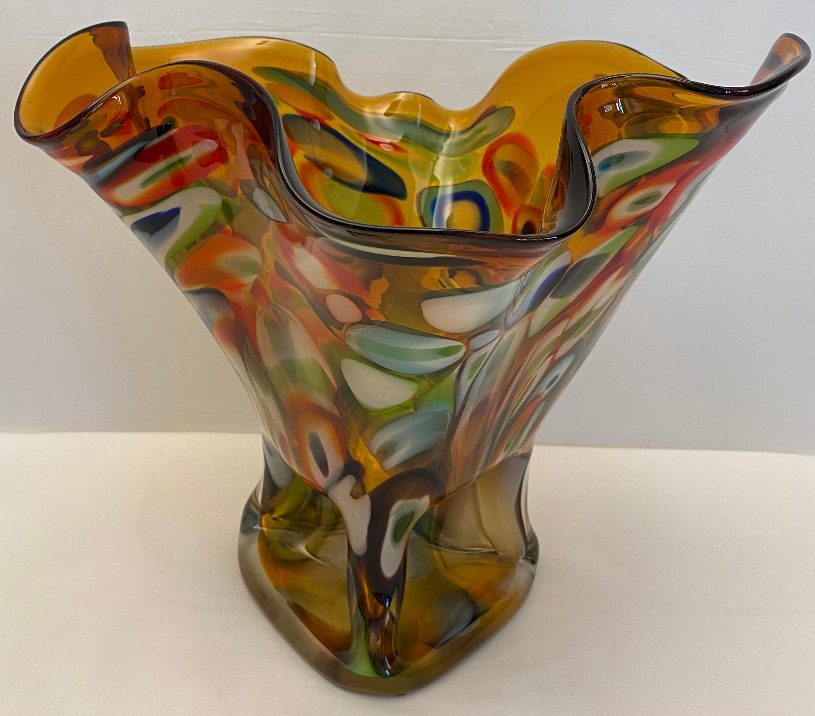Beautiful and striking, vintage Murano hand blown multi-colored Italian art glass vase or centerpiece.
Similar in style to Dino Martens for Aureliano Toso, 
