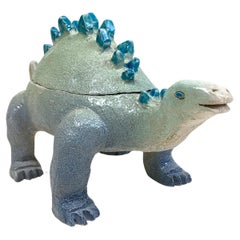 Dinodish, Einzigartige handgeformte Keramikschachtel/Tisch aus glasierter Keramik, blau lackiert