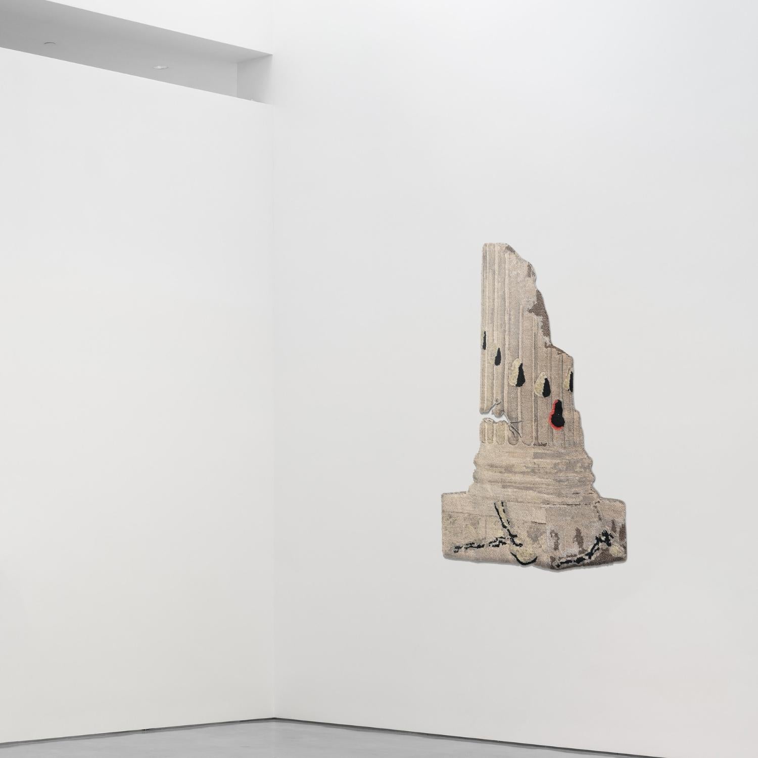 Dinodo Studio Fragment IV von Dominik Scharfer, limitierte Auflage, Kunstteppich & Wandteppich (Handgeknüpft) im Angebot