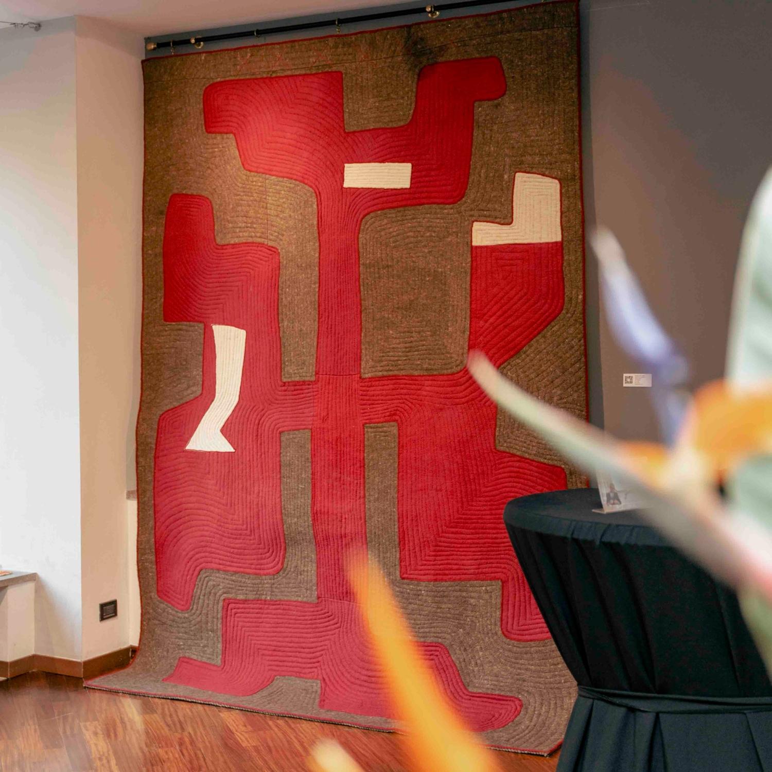 Shyrdak, created by Dinodo Studio in collaboration with Firouz FarmanFarmaian, is a standout piece from the Contemporary Nomads collection—a limited-edition series that reimagines traditional craft through modern artistry. This collection celebrates