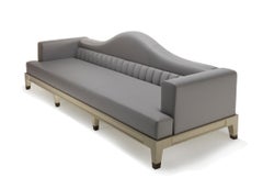 DIOCLETIAN Sofá Tapizado con Respaldo Curvo en Roble Blanco y Piel Gris