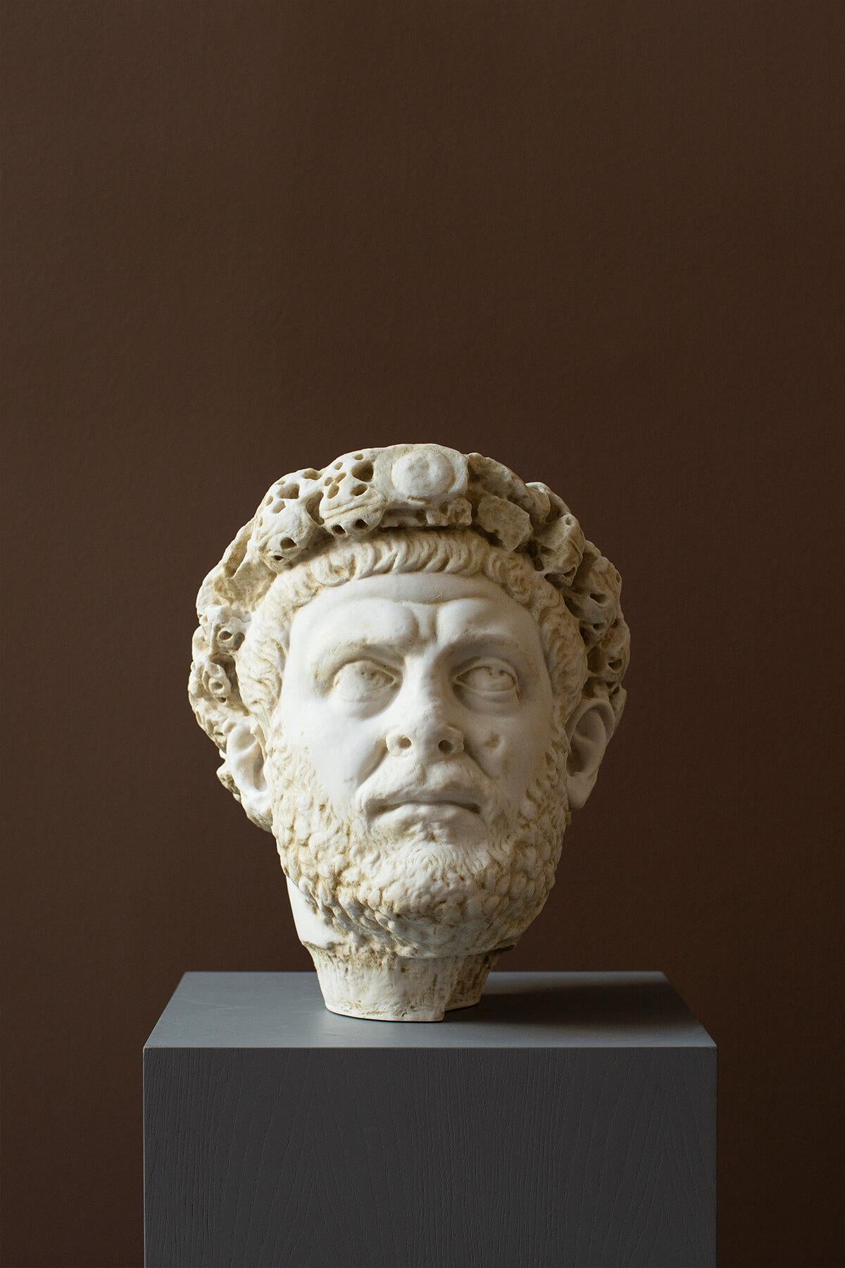 Diocletianus Bust Made with Compressed Marble Powder Statue In New Condition For Sale In İSTANBUL, TR