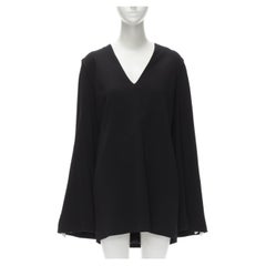 Dion Lee, abito corto in raso nero con maniche a mantellina e scollo a V, AUS10 M