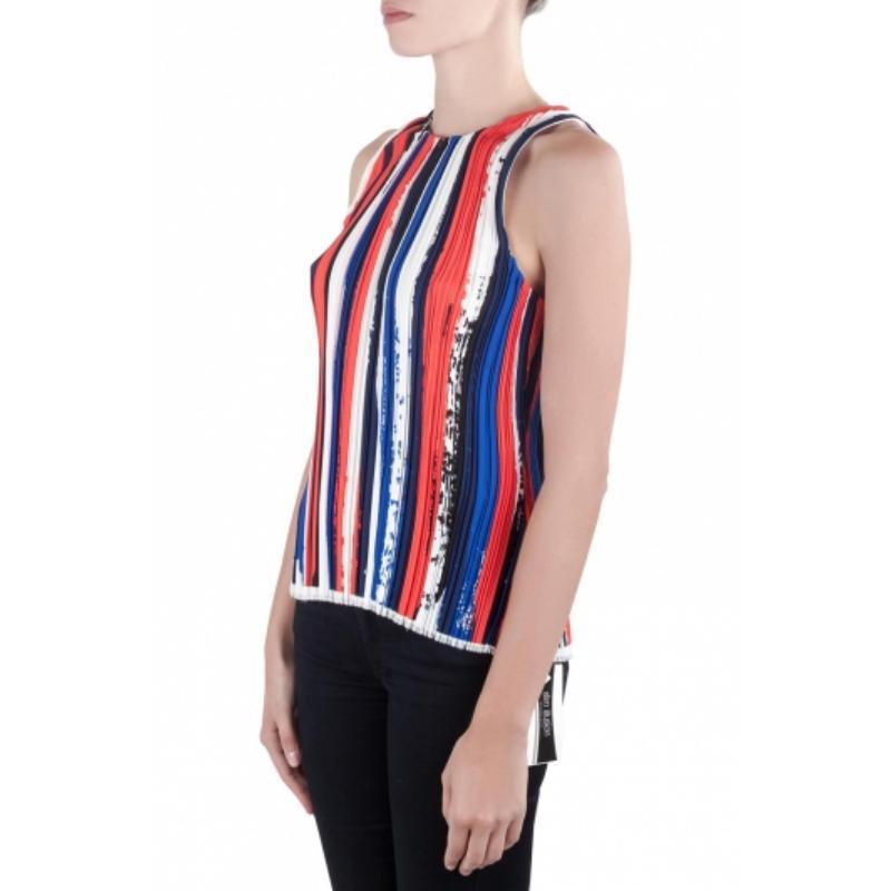 Dieses ärmellose Oberteil von Dion Lee gehört diesen Sommer zu Ihrer Garderobe. Es ist aus hochwertigem Stoff geschneidert und erhält durch das mehrfarbige Streifenmuster auf dem ganzen Körper einen schönen Look. Dieses Oberteil sorgt für einen