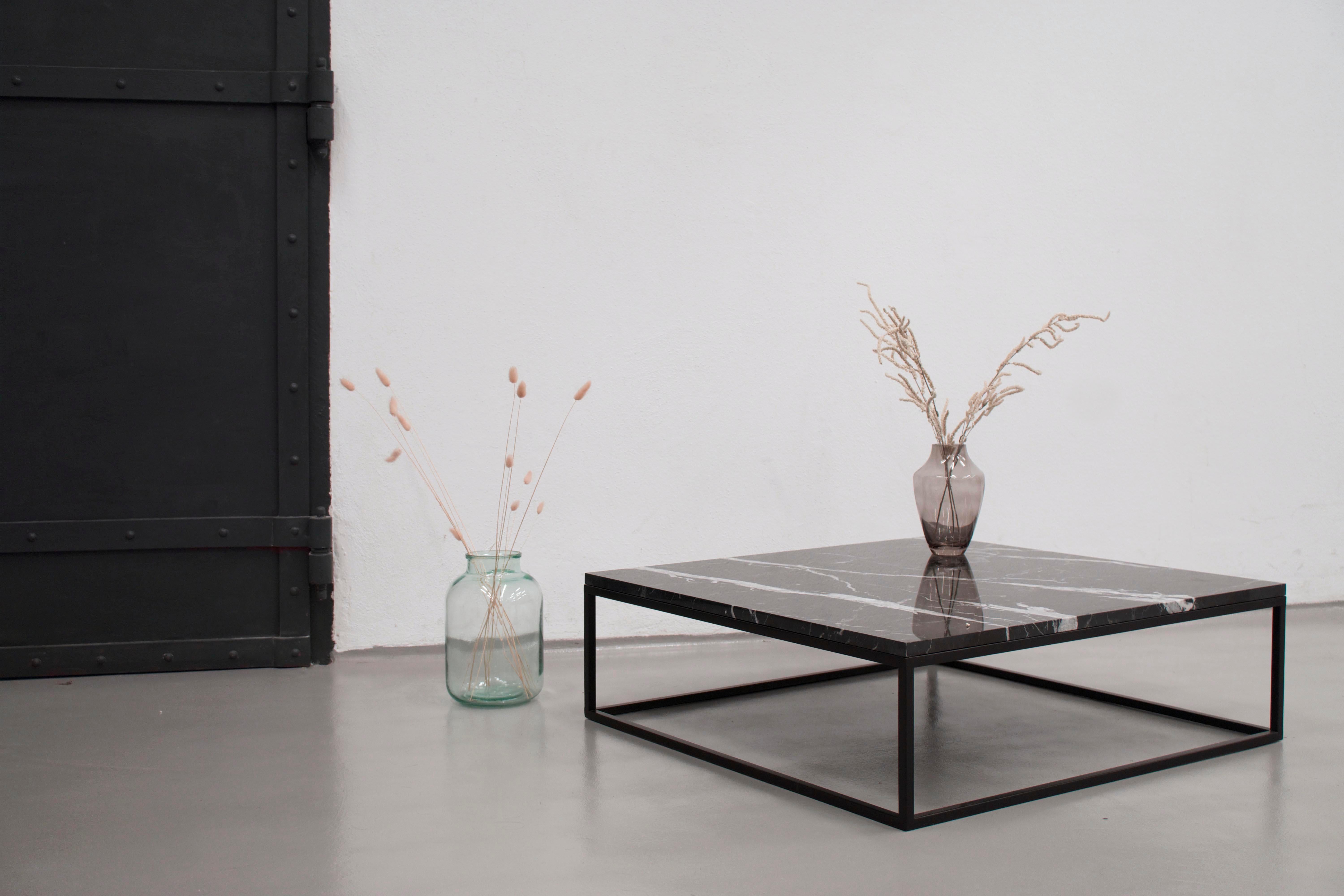 Autre Table basse Nero Marquina de Dion par Un'common en vente