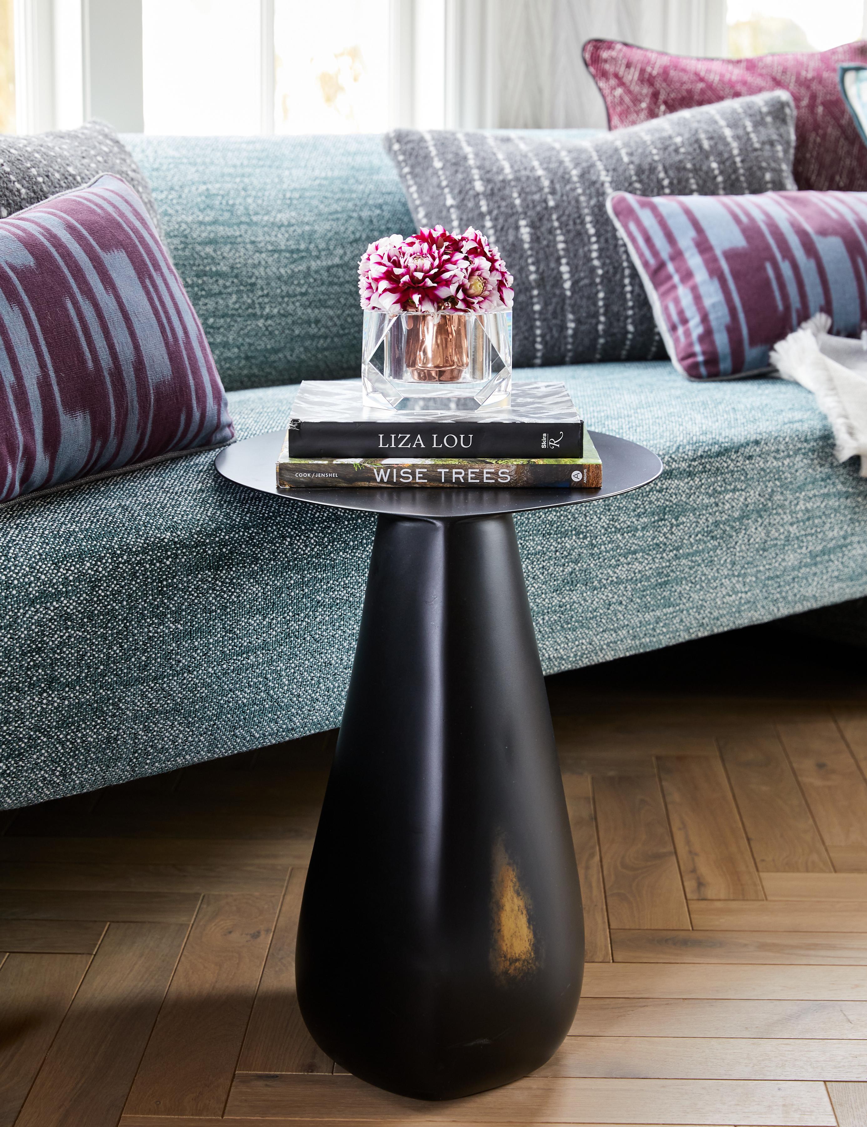 Table d'appoint Konekt Dionis en bronze peint à la main en vente 5