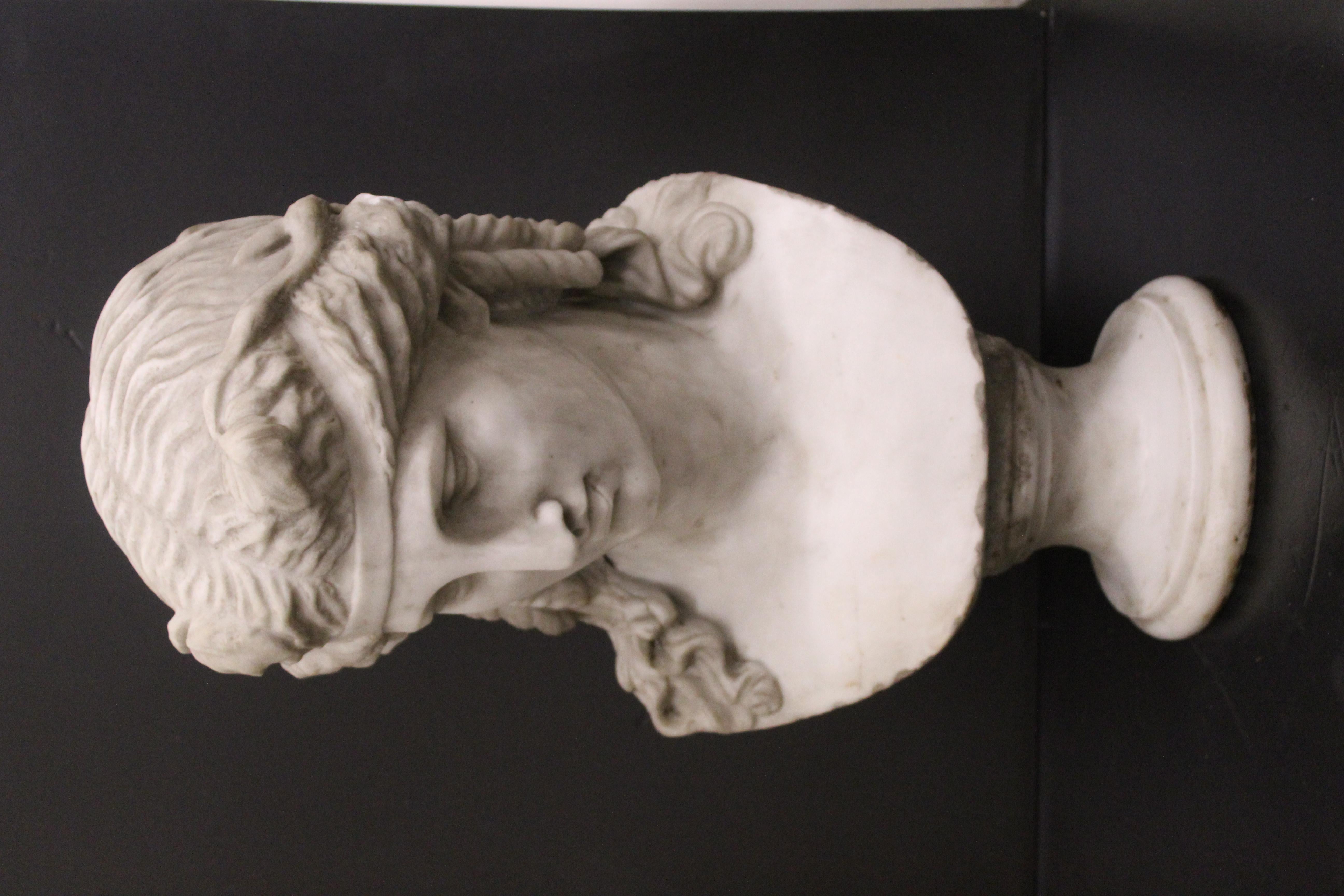 Large head of Dionysus sculpture in white marble, 19th century.
 