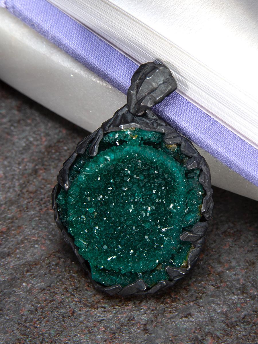 Dioptase Necklace geode Deep Forest Green Raw Crystal Unisex For Sale 8