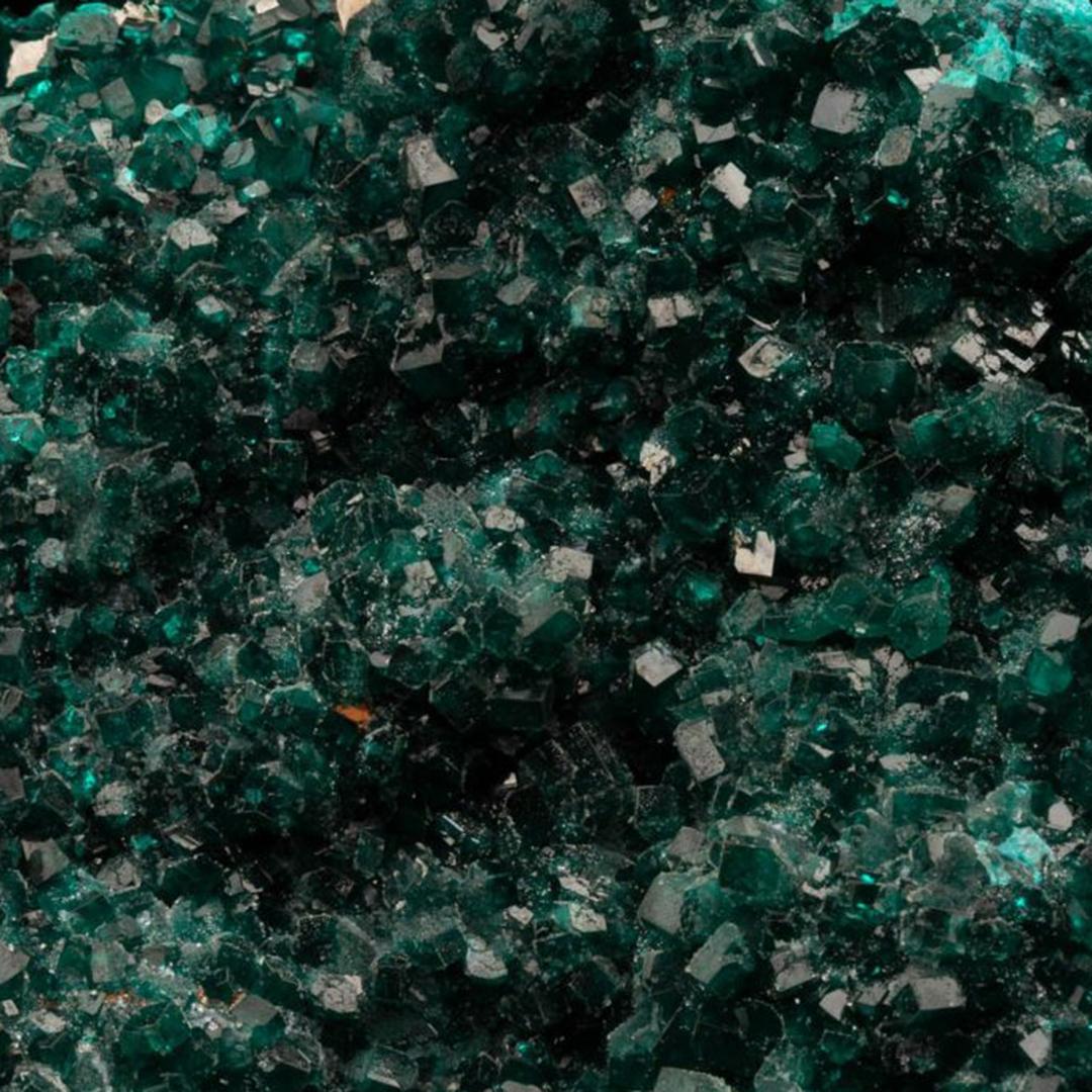 Dioptase mit Calcite (Kristall) im Angebot