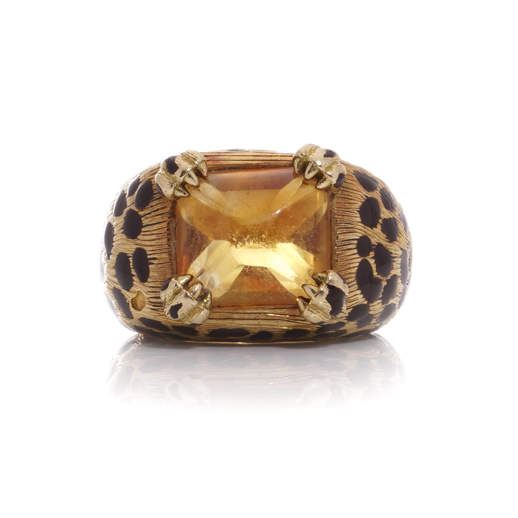 Dior 18kt gold citrine and enamel Leopard design dome cocktail ring  In Good Condition For Sale In Braintree, GB