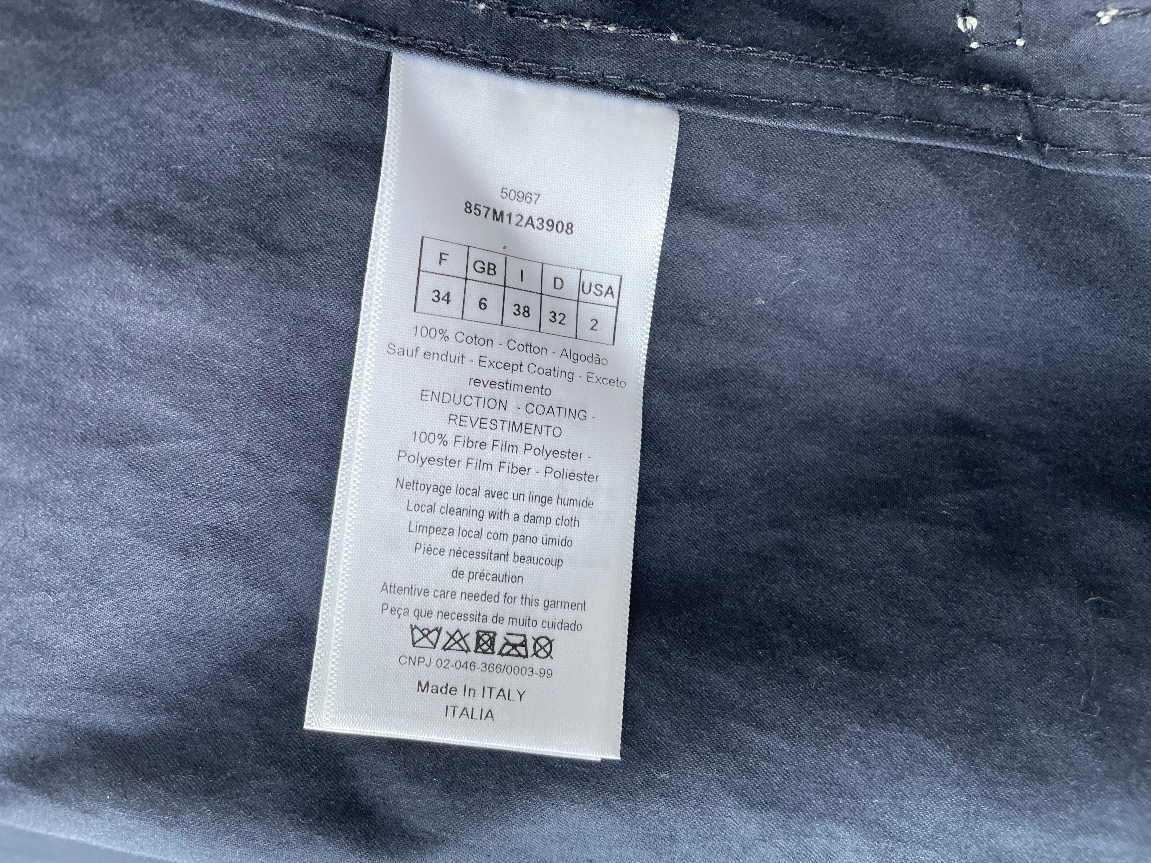 Dior - Imperméable de défilé argenté, taille F34, 2018  en vente 1