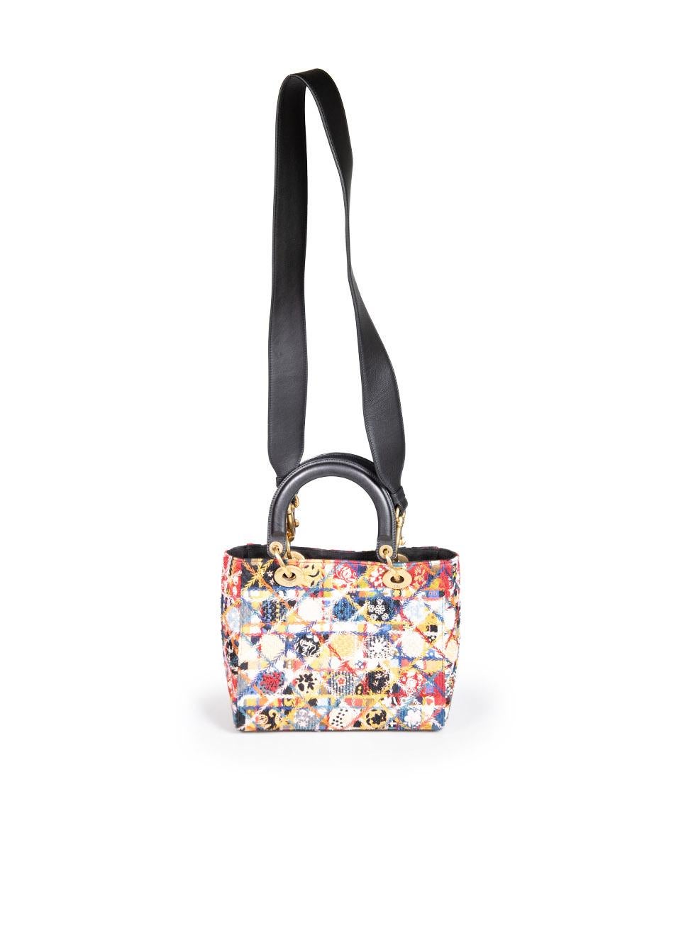 Dior 2018 Edición Limitada Peace & Love Lady Dior Beige