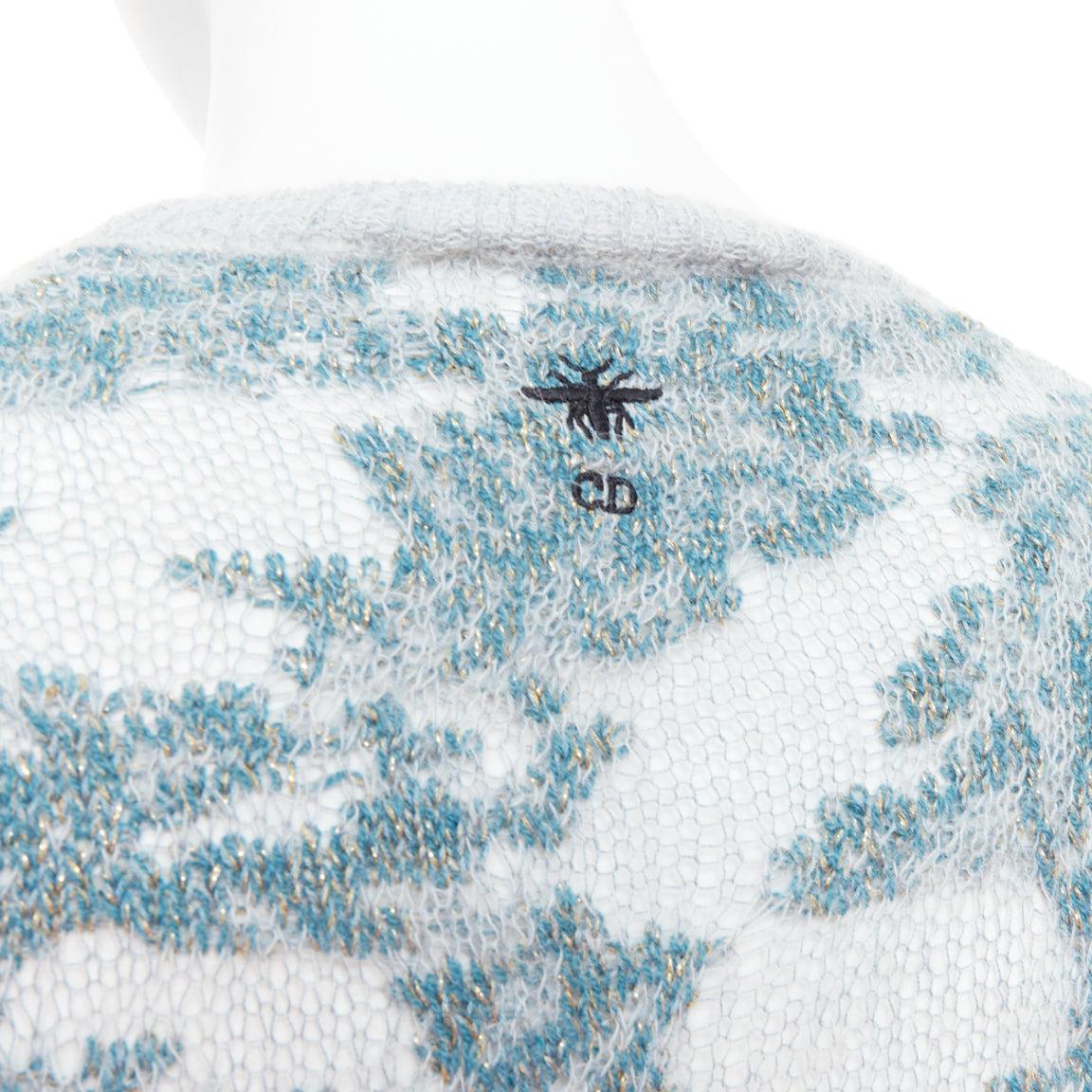 DIOR 2023  Brocart grau blau Kaschmir Mischung lose stricken Pullover FR34 XS
Referenz: AAWC/A01371
Marke: Dior
Designer: Maria Grazia Chiuri
Modell: Brocart
Collection'S: SS 2023
MATERIAL: Kaschmir, Gemisch
Farbe: Blau, Grau
Muster:
