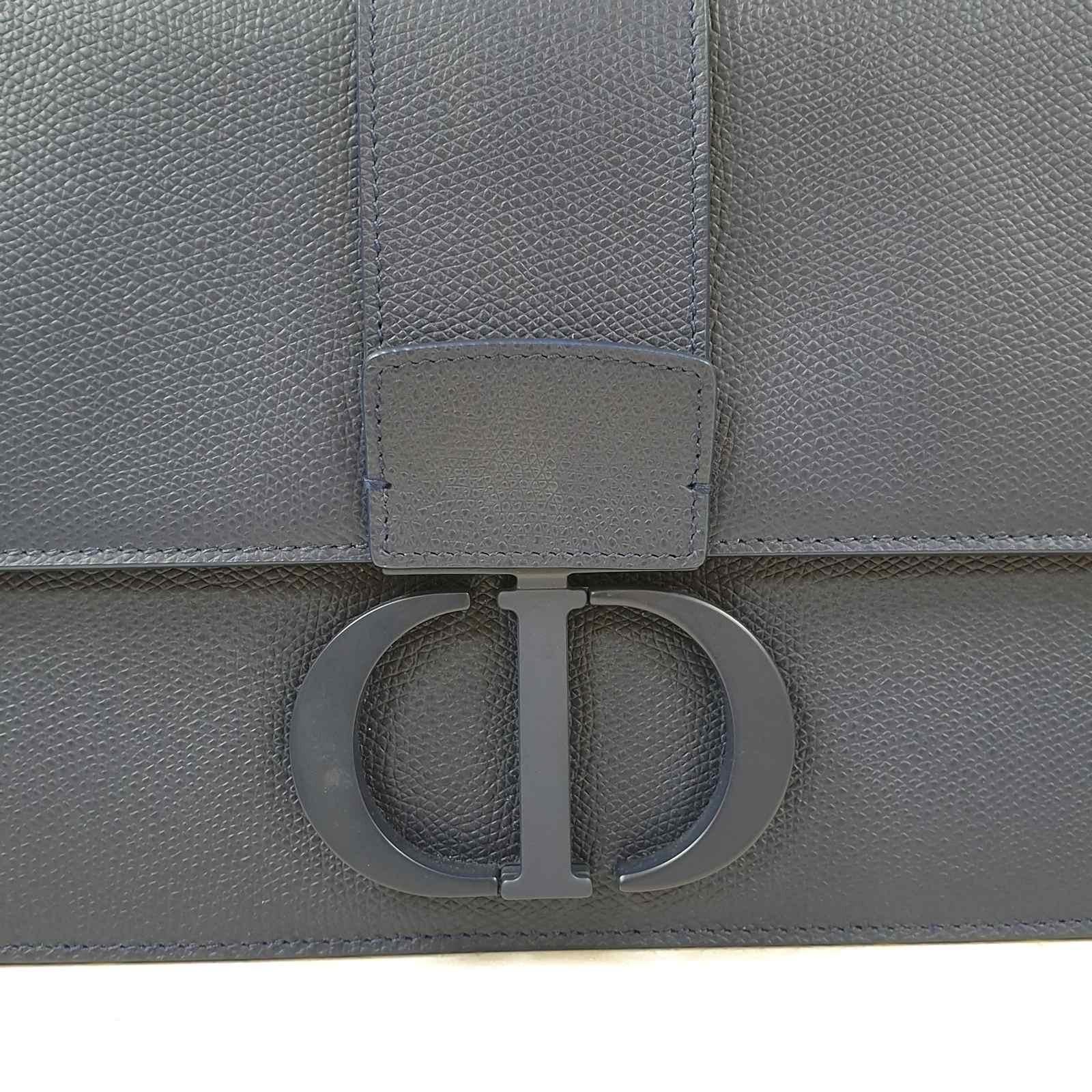 Dior 30 Montaigne Bag In Excellent Condition In Krakow, PL