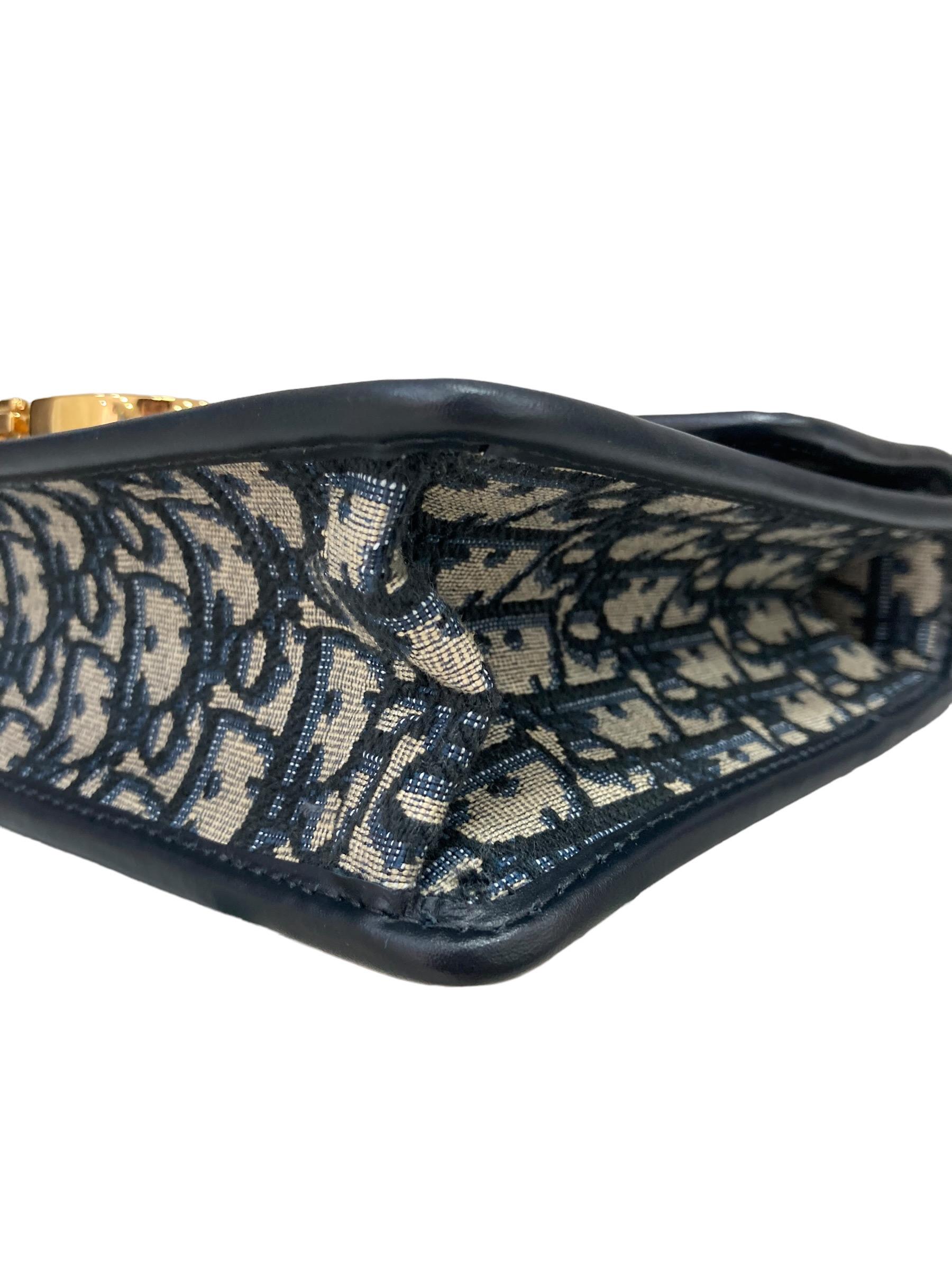 Dior 30 Montaigne Jacquard Oblique 3