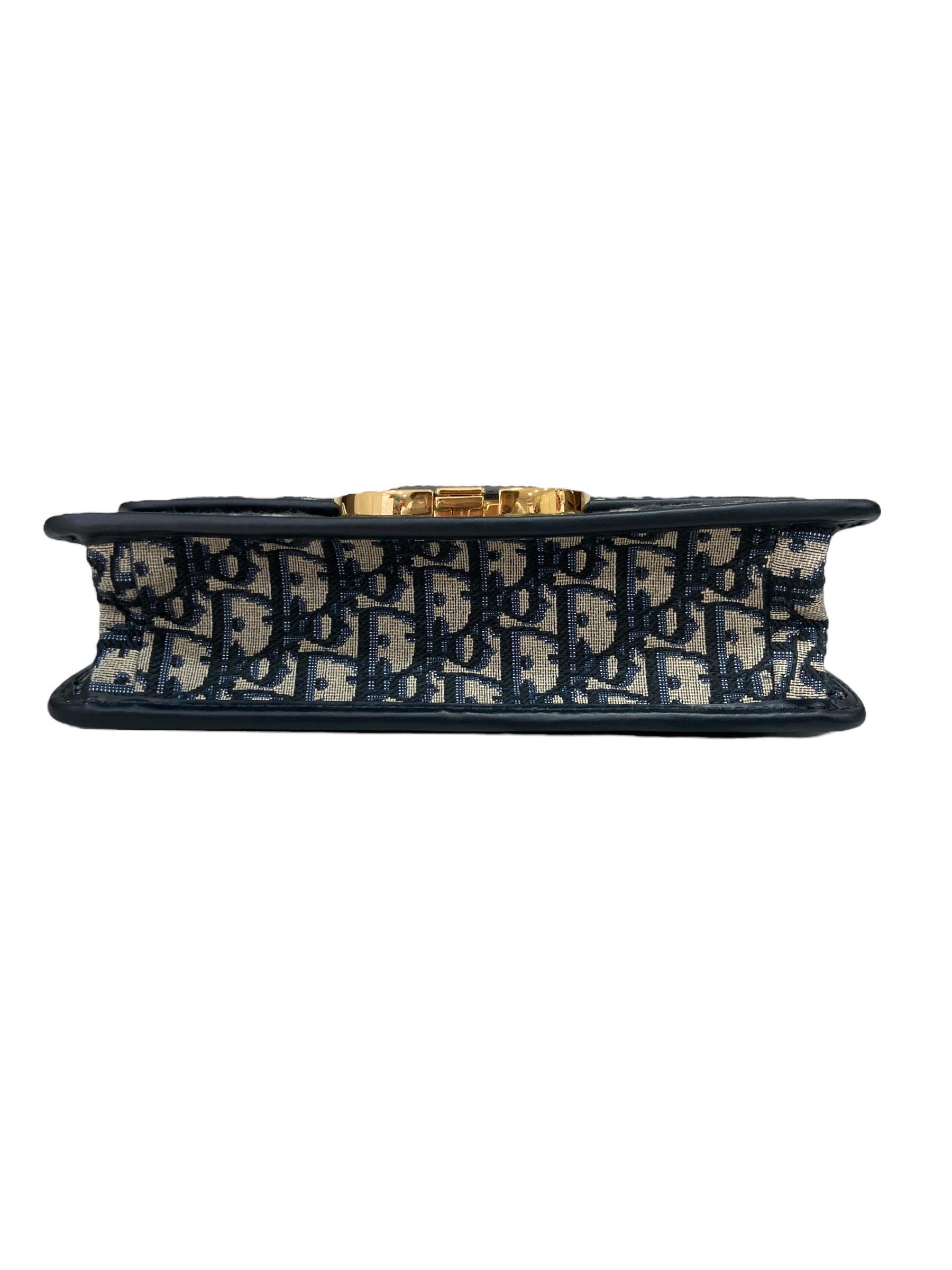 Dior 30 Montaigne Jacquard Oblique 4